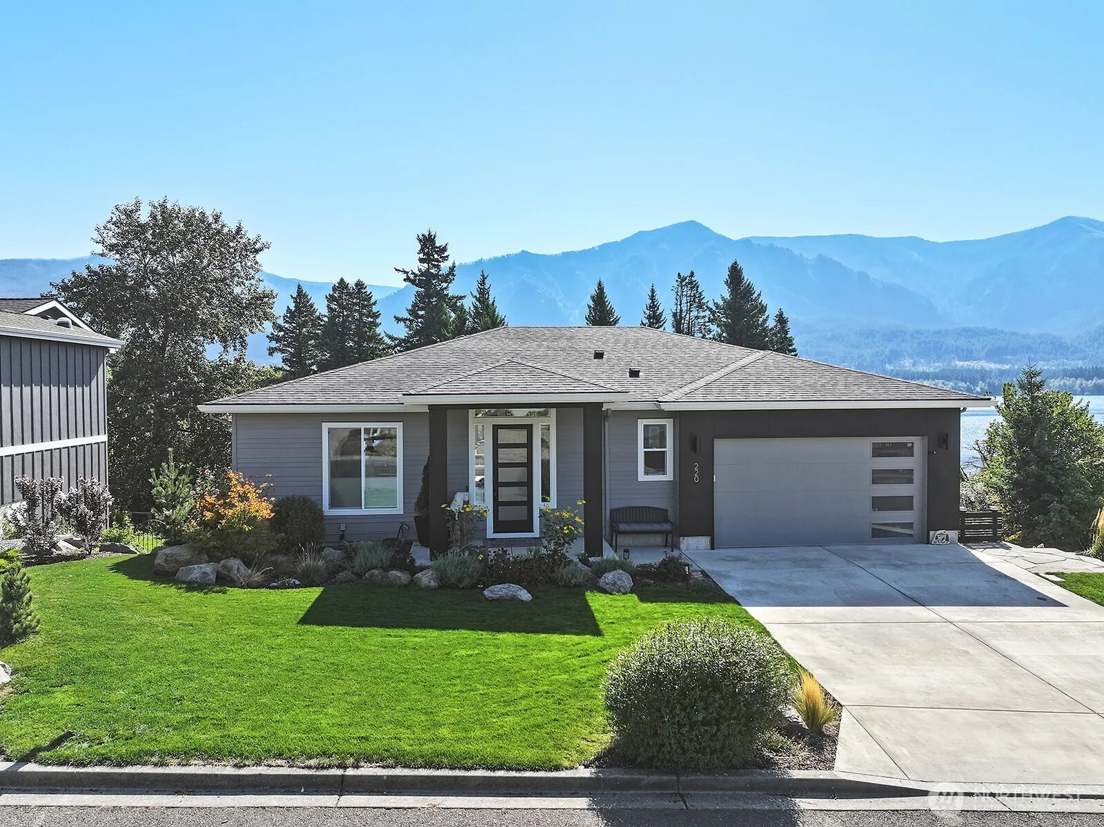 Property photo for 220 Ne Lower Basso Circle, Stevenson