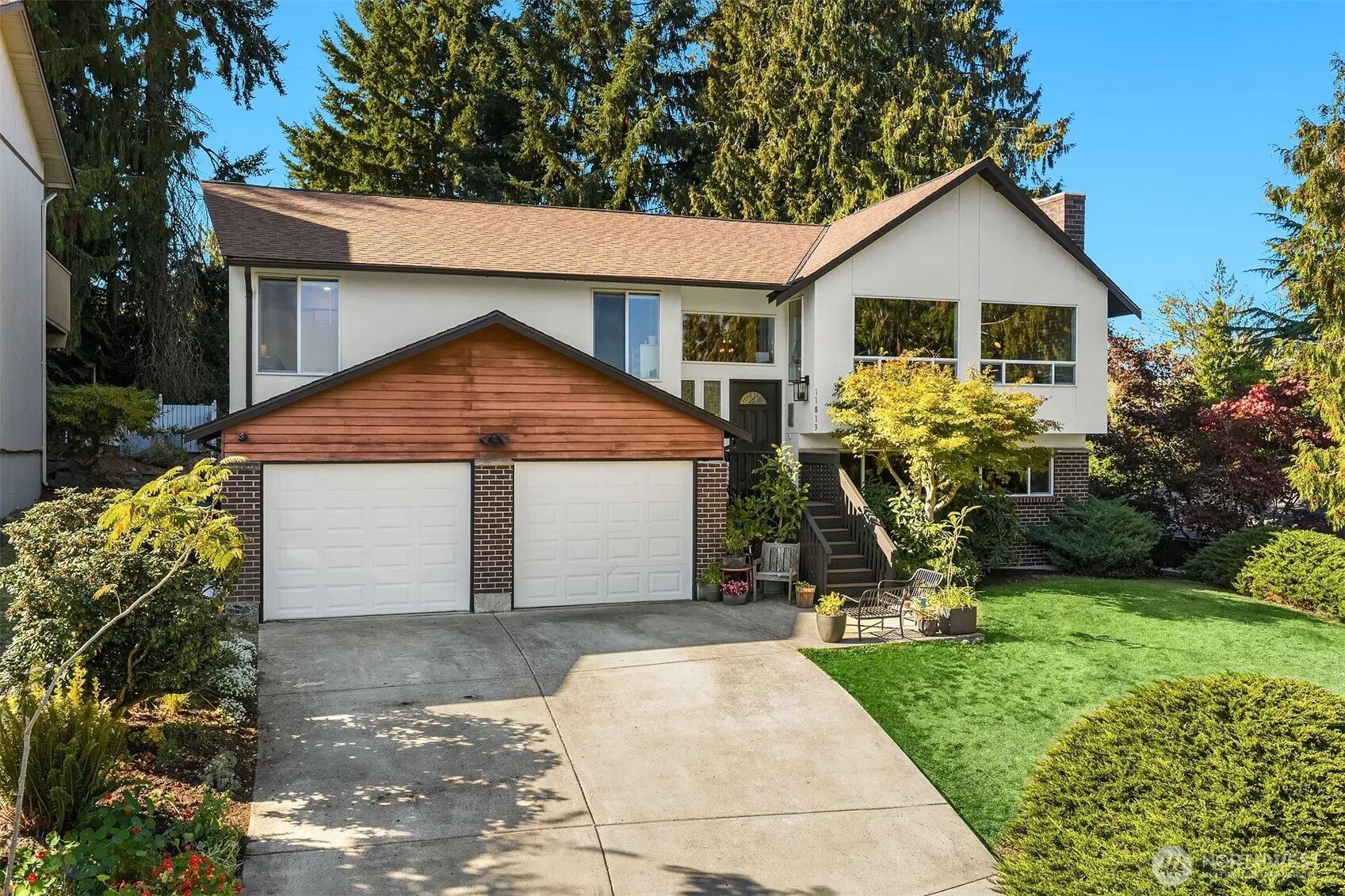 Property photo for 11813 79th Avenue S, Seattle