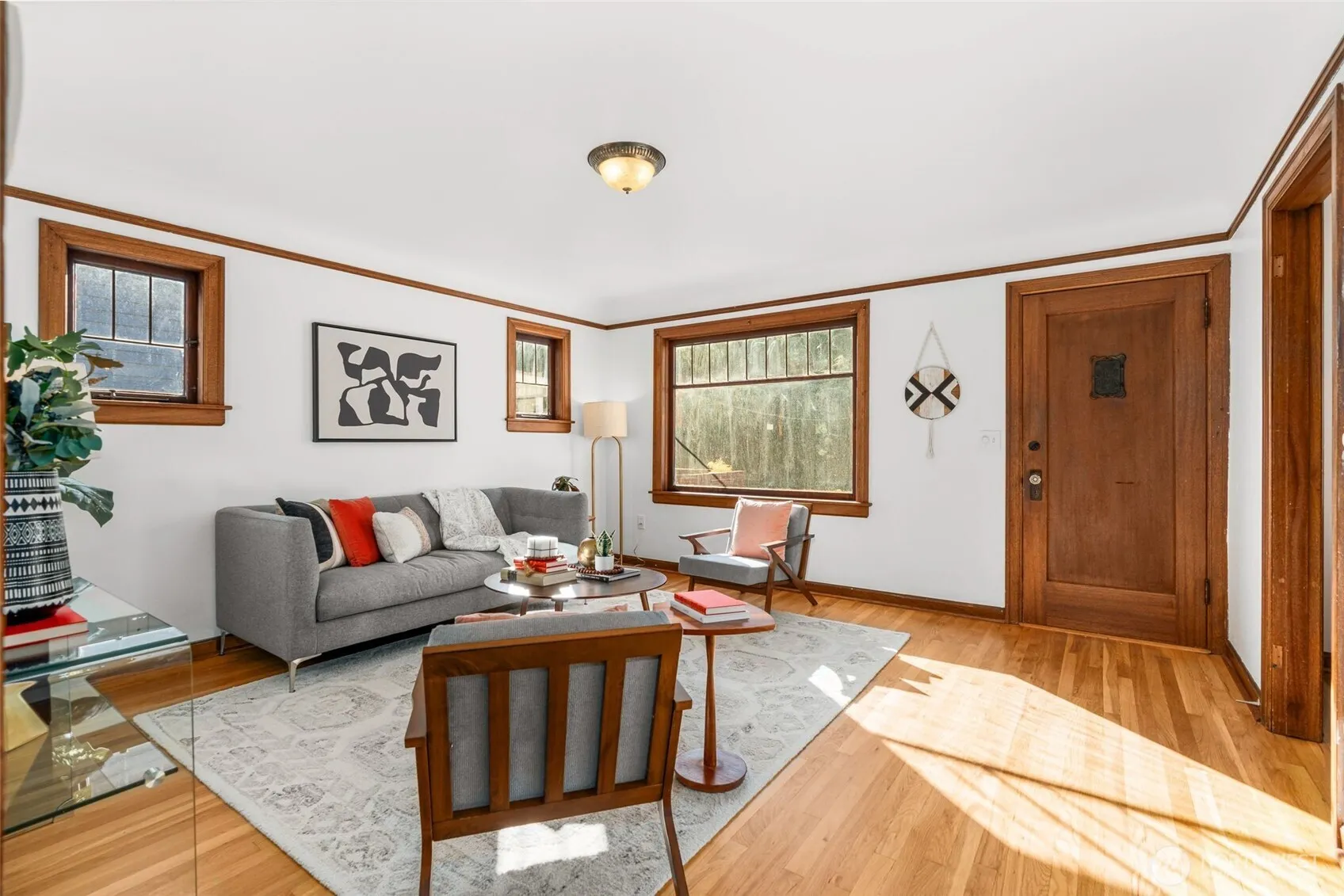 Property photo for 8606 29th Avenue Nw, Seattle photo 5