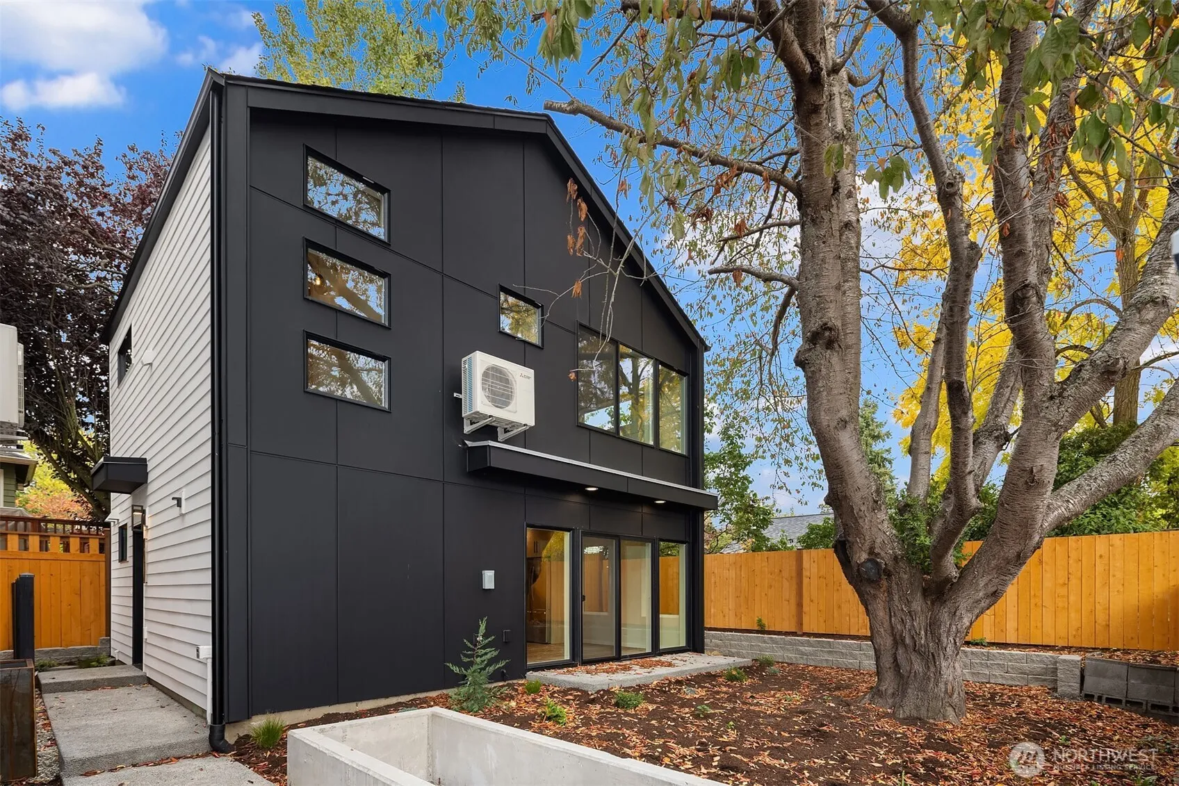 Property photo for 2840 Nw 62nd Street, Seattle