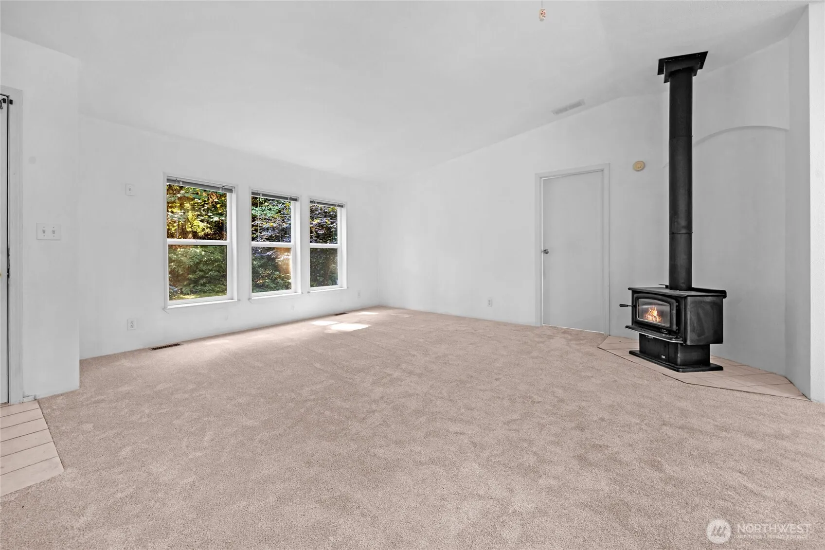 Property photo for 22222 49th Avenue Se, Bothell photo 4