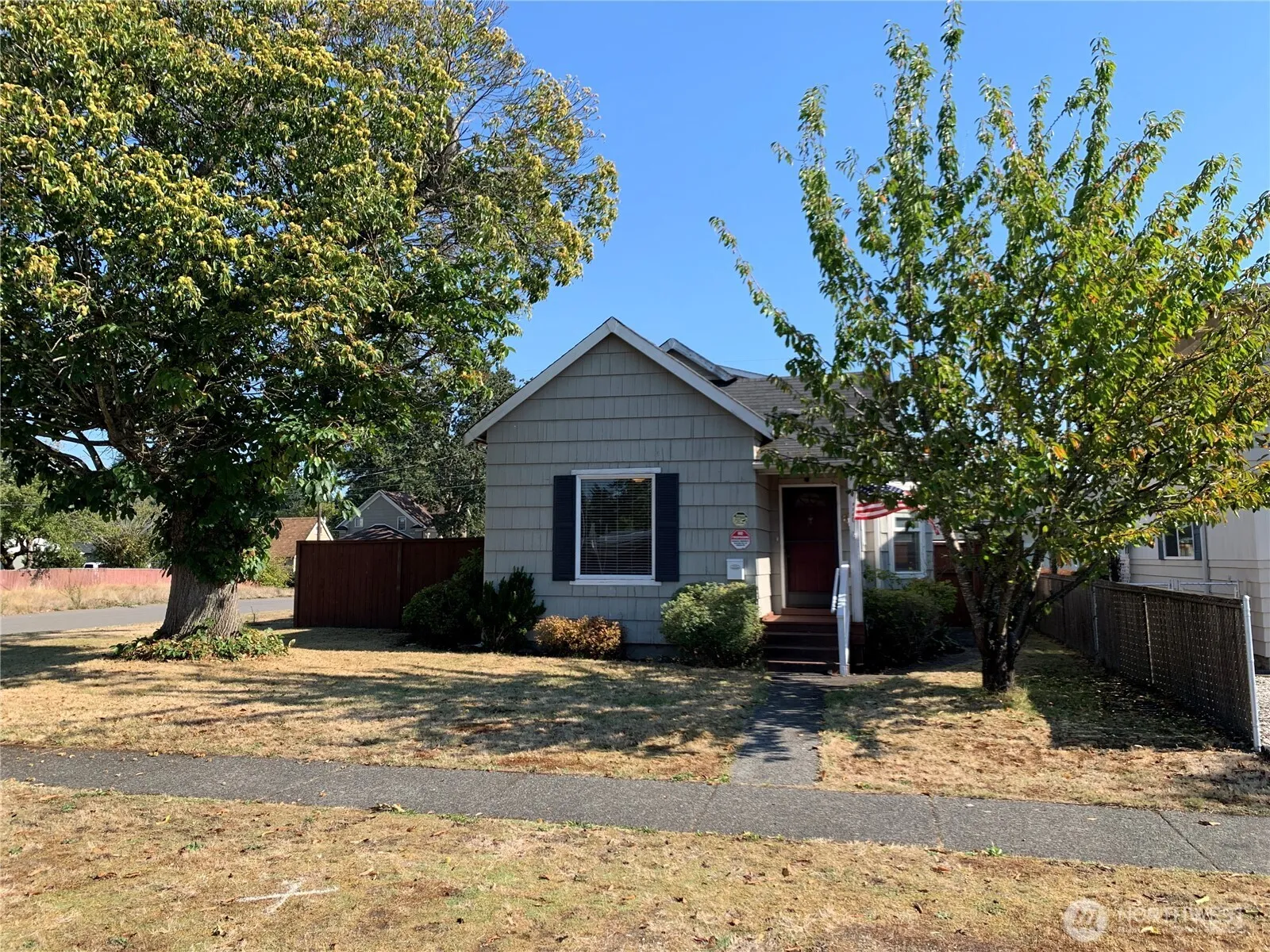 Property photo for 5201 S Fife Street, Tacoma photo 3