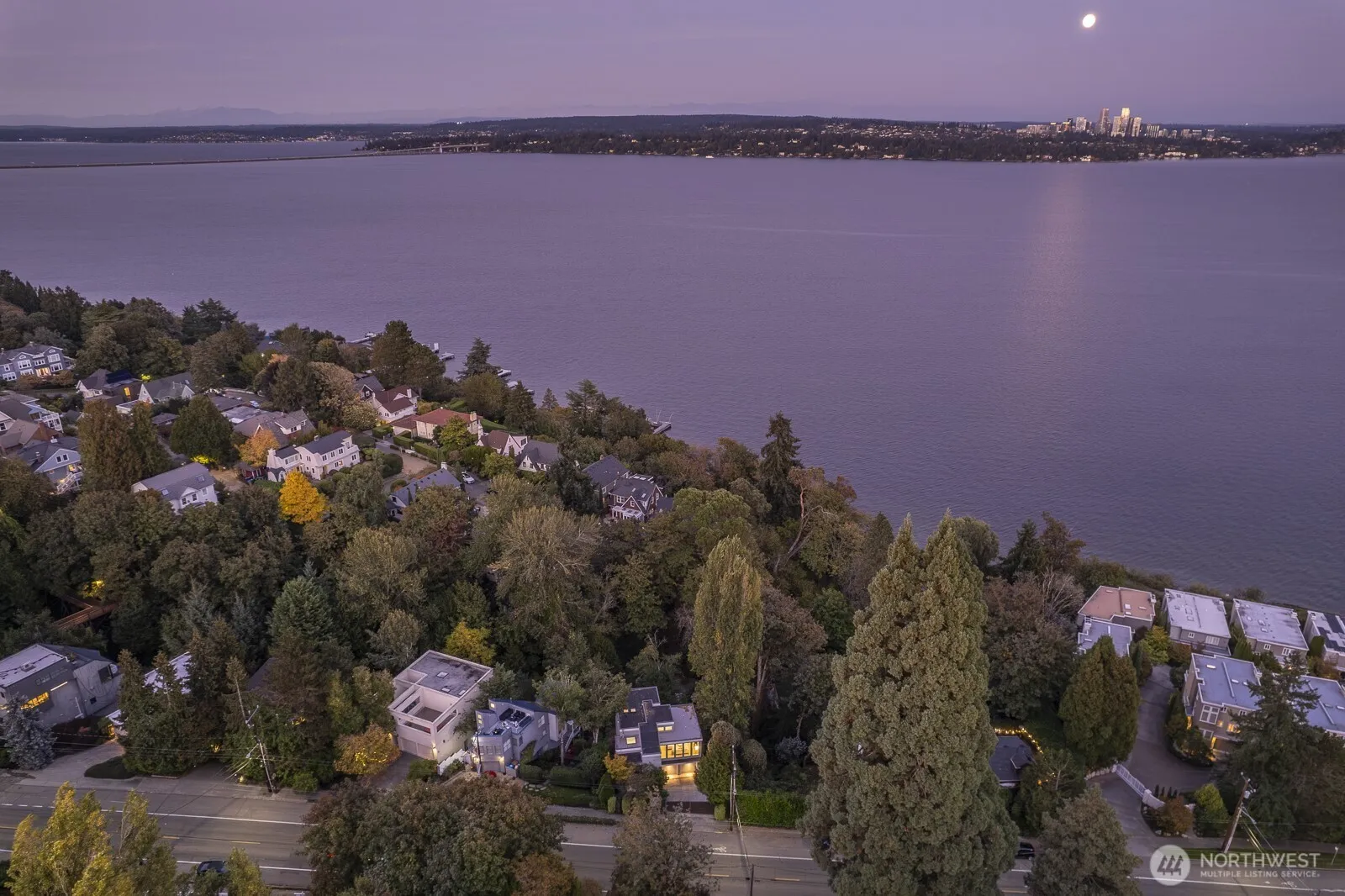 Property photo for 1516 Madrona Drive, Seattle photo 5