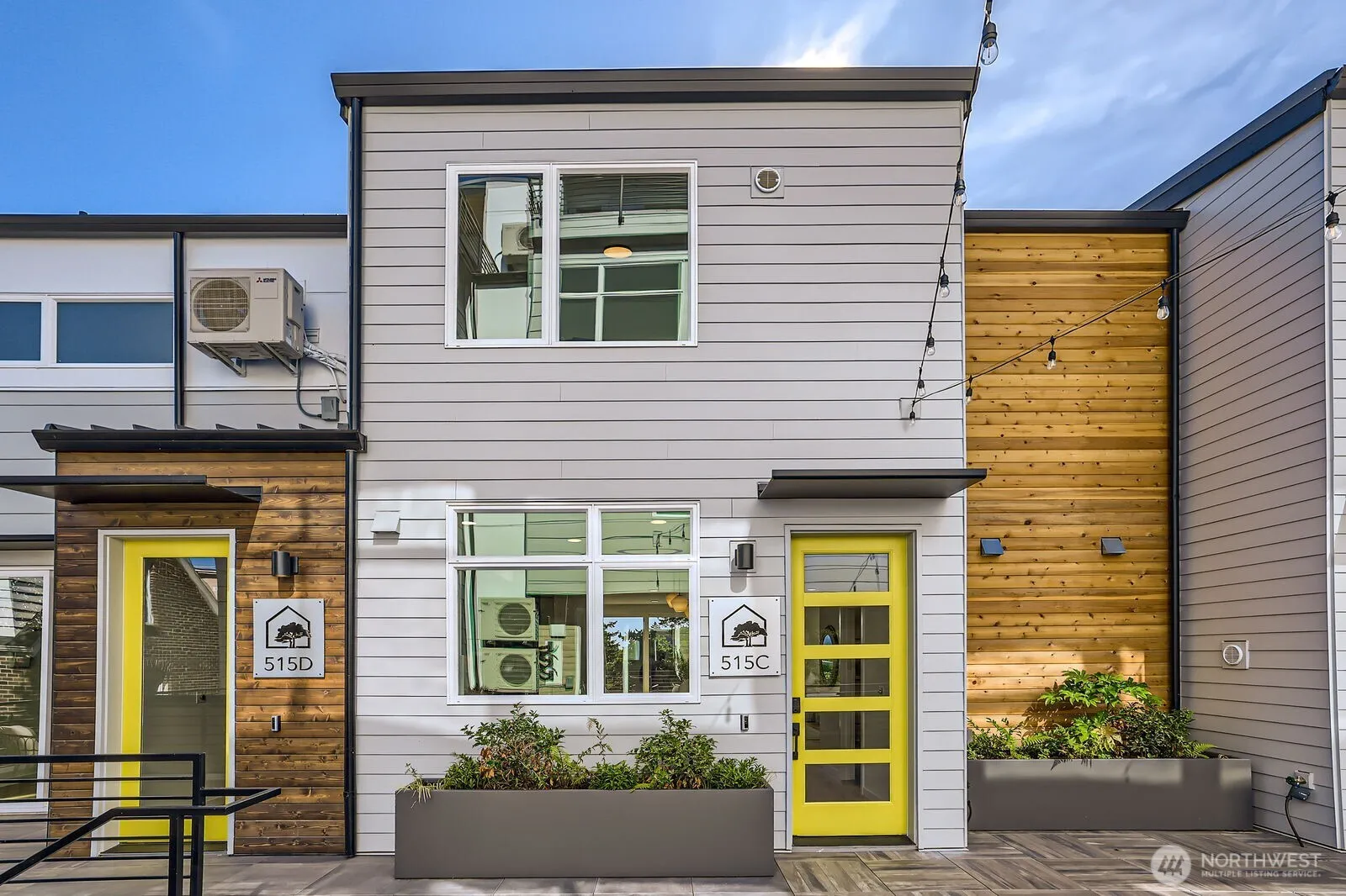 Property photo for 515 Howe Street #c, Seattle