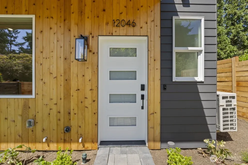 Property photo for 12046 5th Avenue Ne, Seattle photo 2