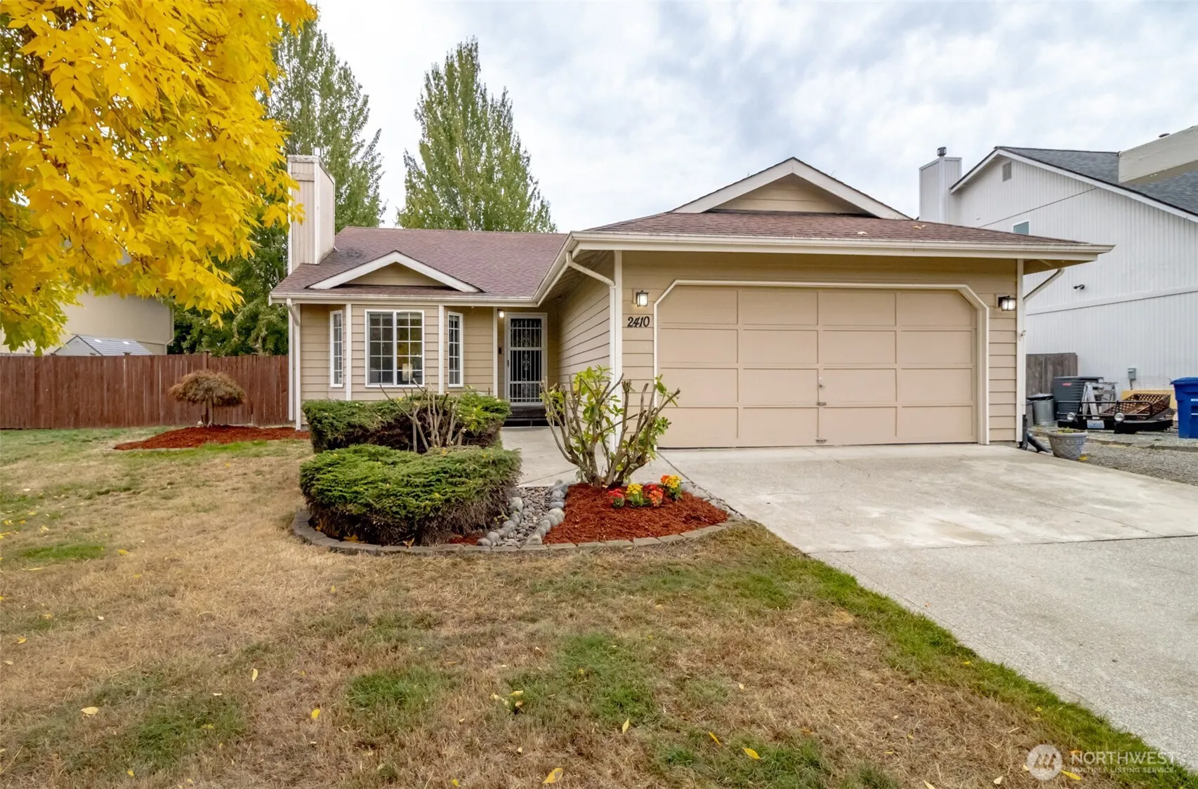 Property photo for 2410 19th Street Pl Se, Puyallup