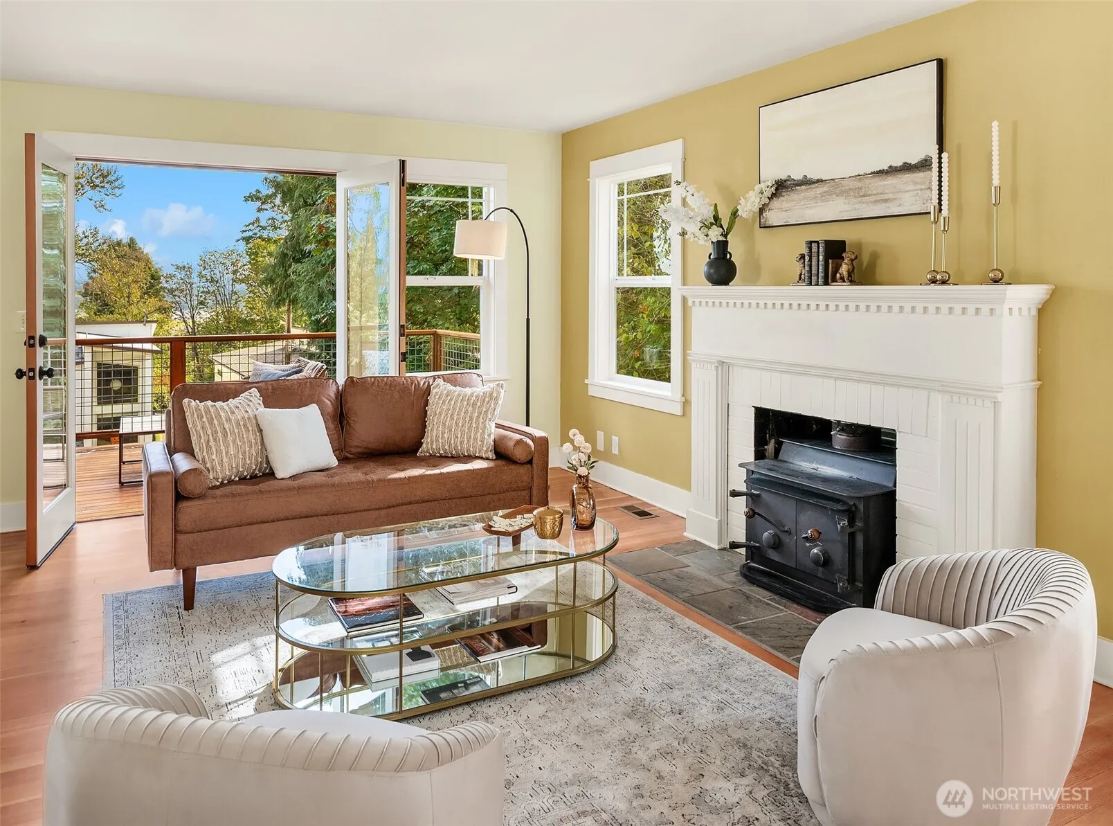 Property photo for 7337 7th Avenue Sw, Seattle photo 5