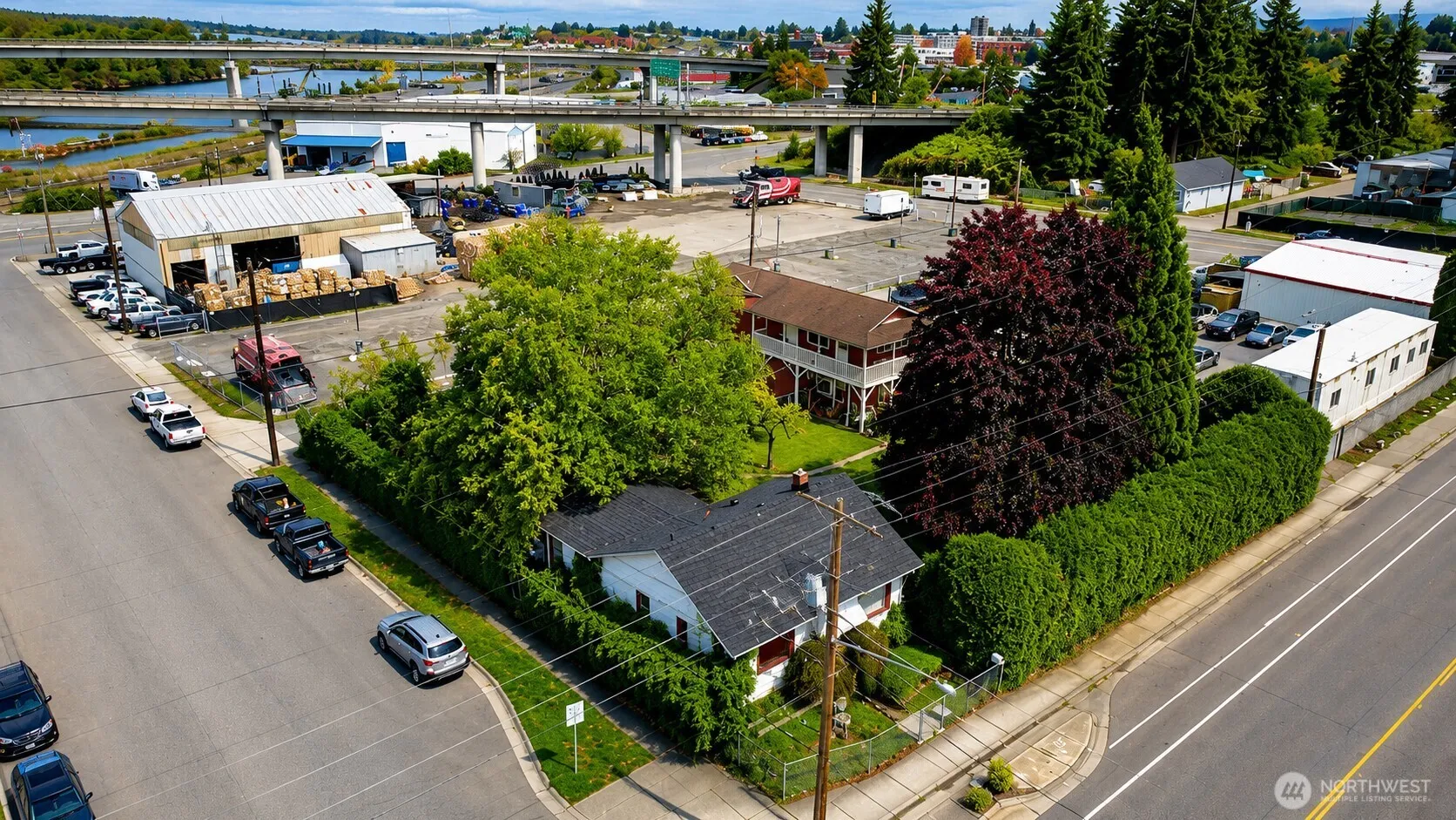 Property photo for 3520 Everett Avenue, Everett