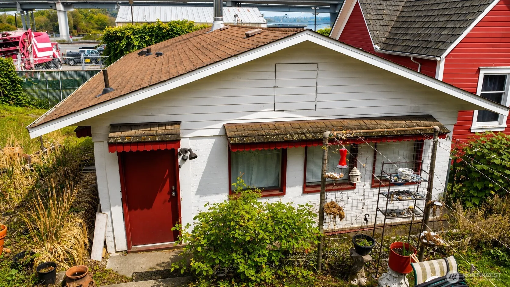 Property photo for 3520 Everett Avenue, Everett photo 4
