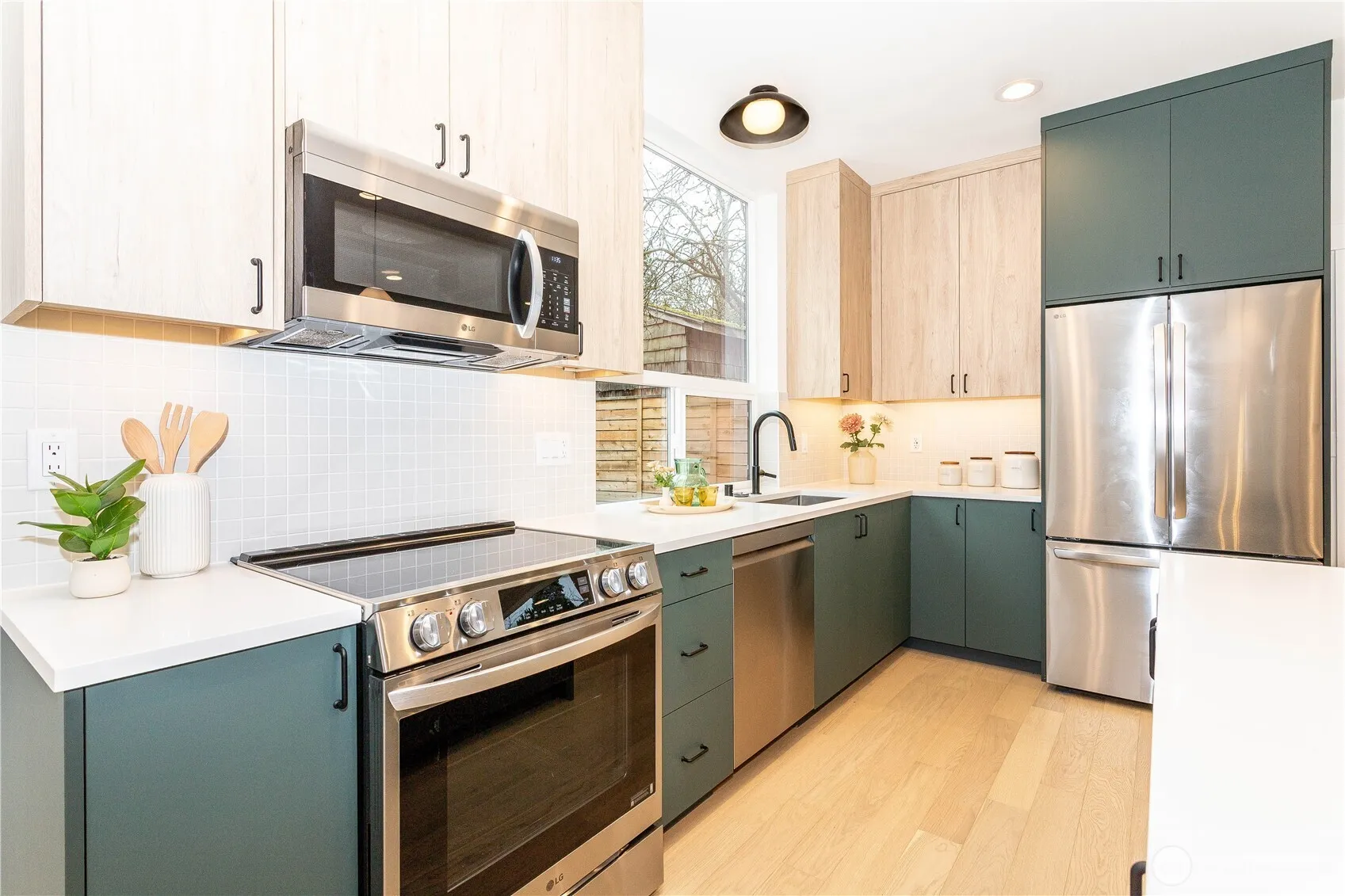 Property photo for 7339 21st Avenue Ne, Seattle photo 5