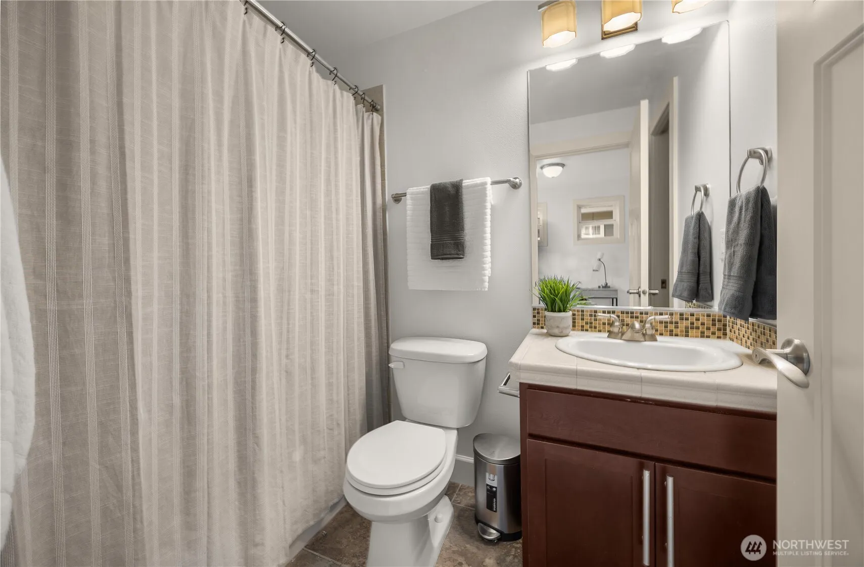 Property photo for 2120 W Ruffner Street, Seattle photo 5