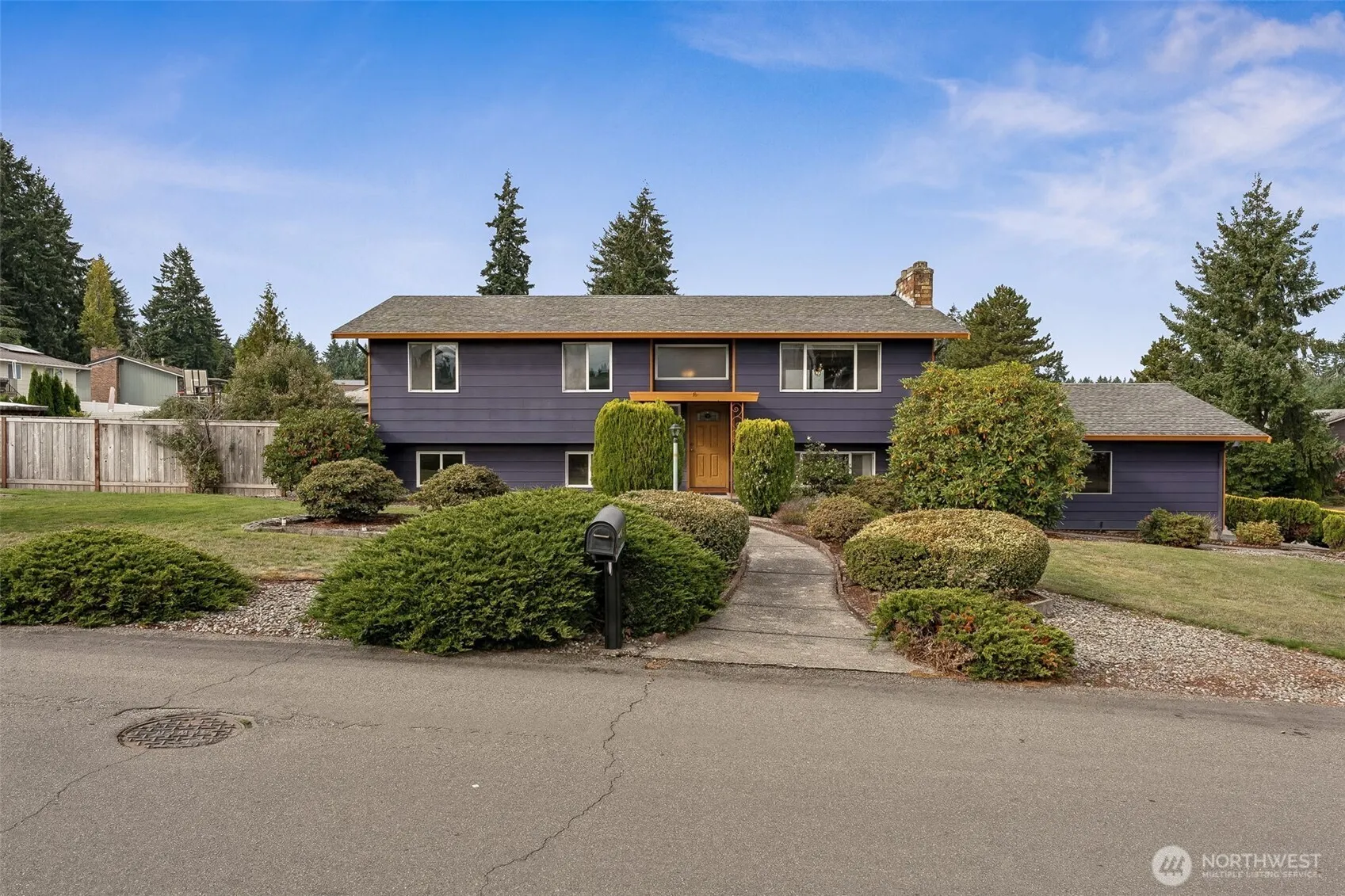 Property photo for 10014 108th Avenue Sw, Tacoma