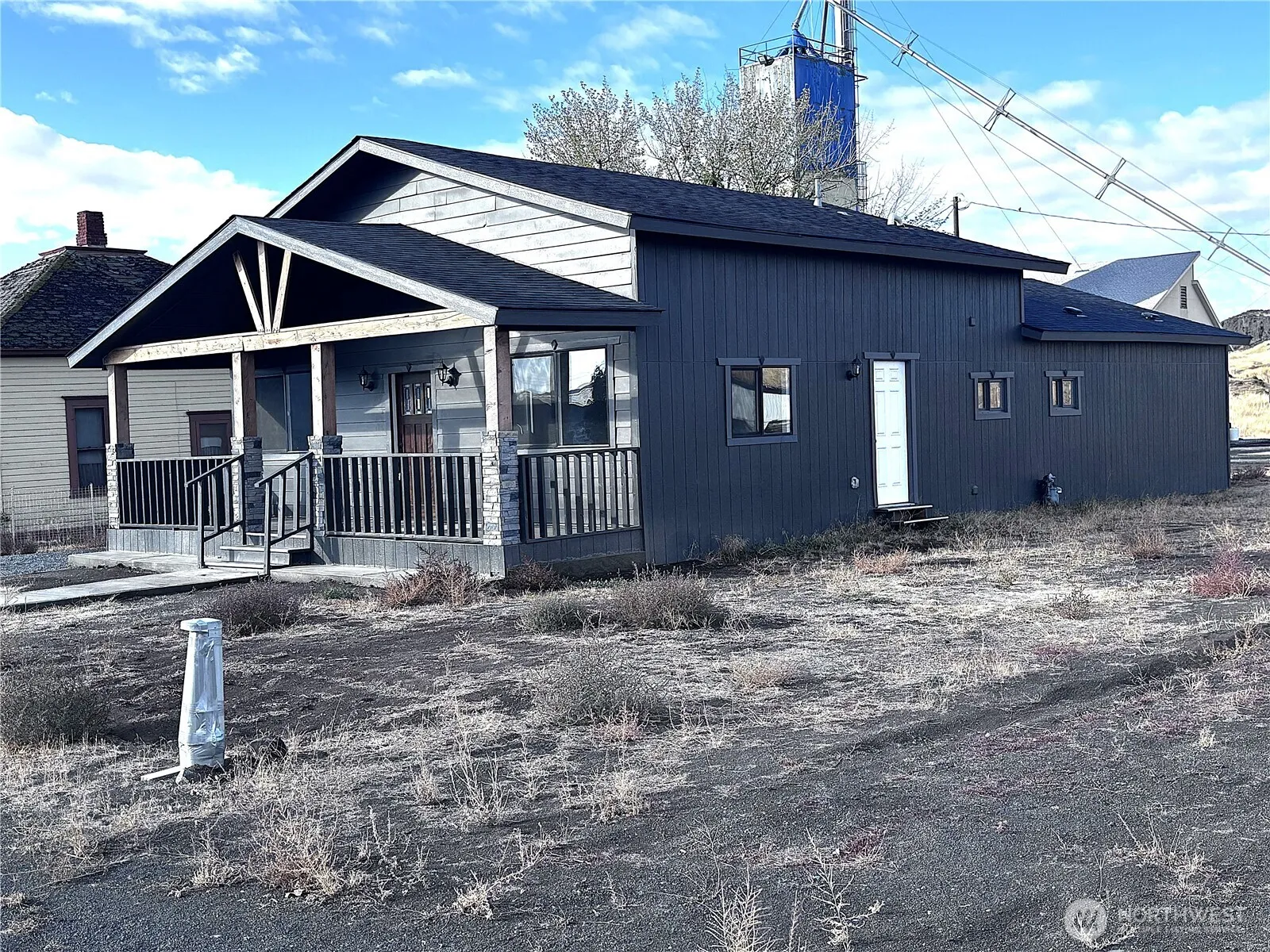Property photo for 207 N Birch St, Odessa