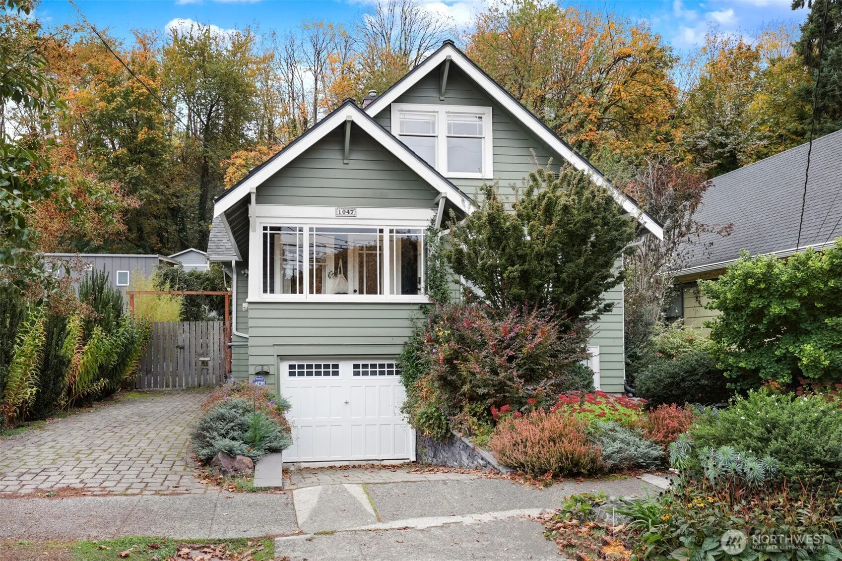 Property photo for 1047 S Donovan Street, Seattle photo 2