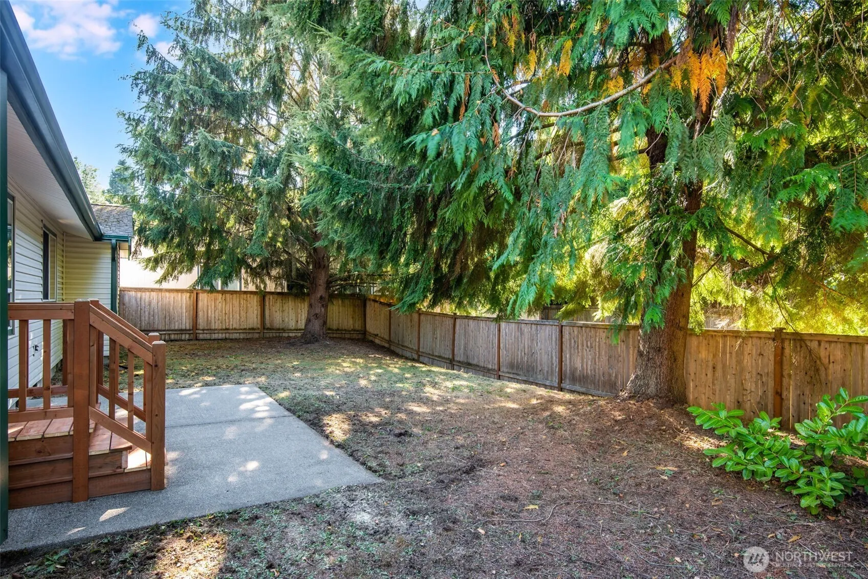 Property photo for 1621 Redwood Place Se, Olympia photo 3