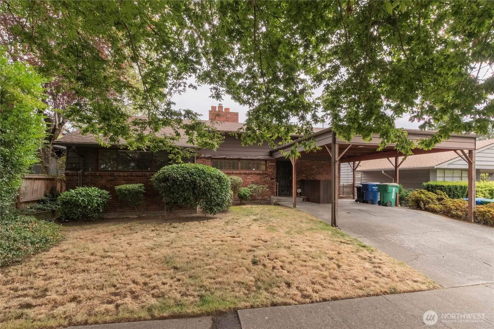 Property photo for 7210 Seward Park Avenue S, Seattle