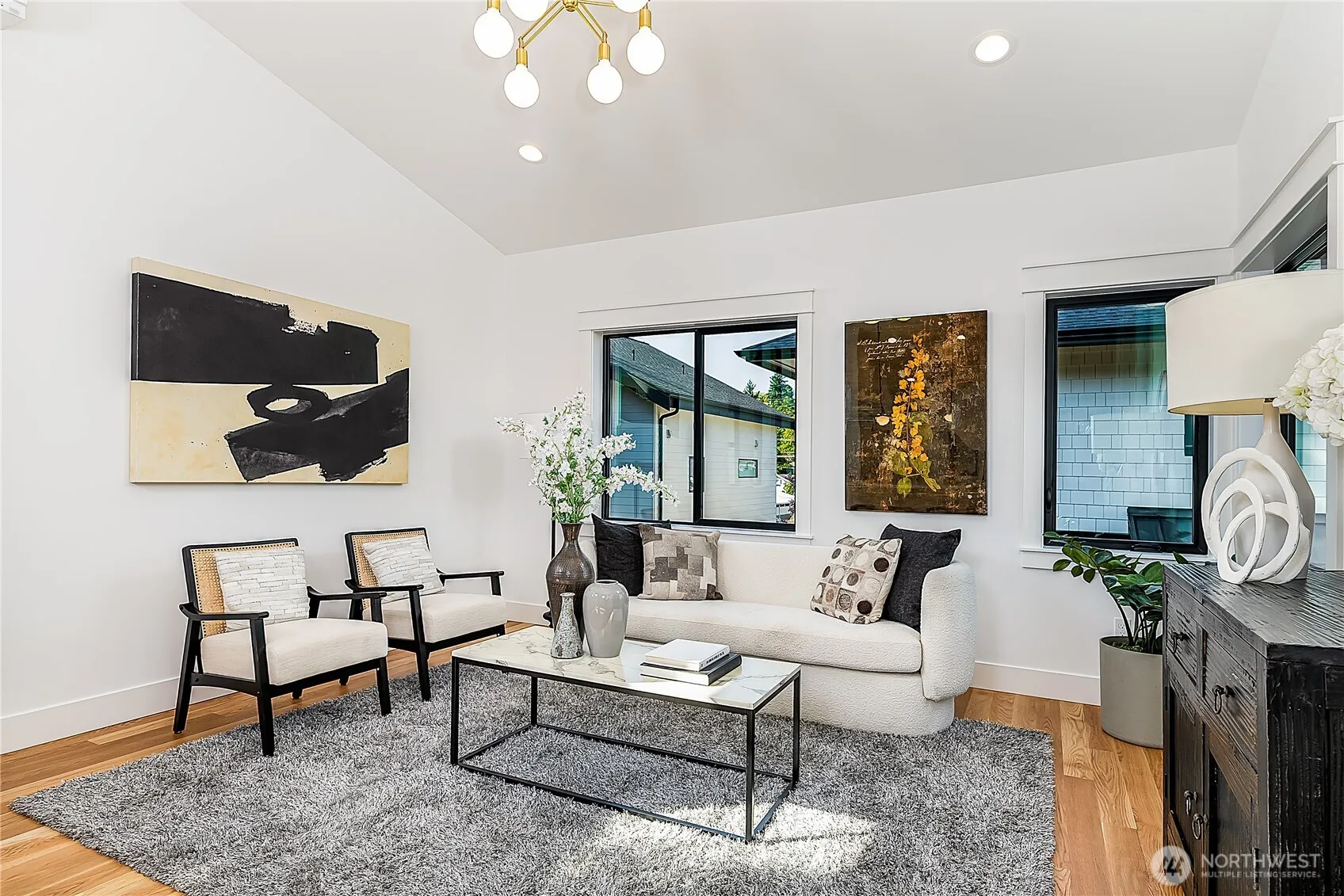 Property photo for 3644 33rd Avenue W, Seattle photo 2