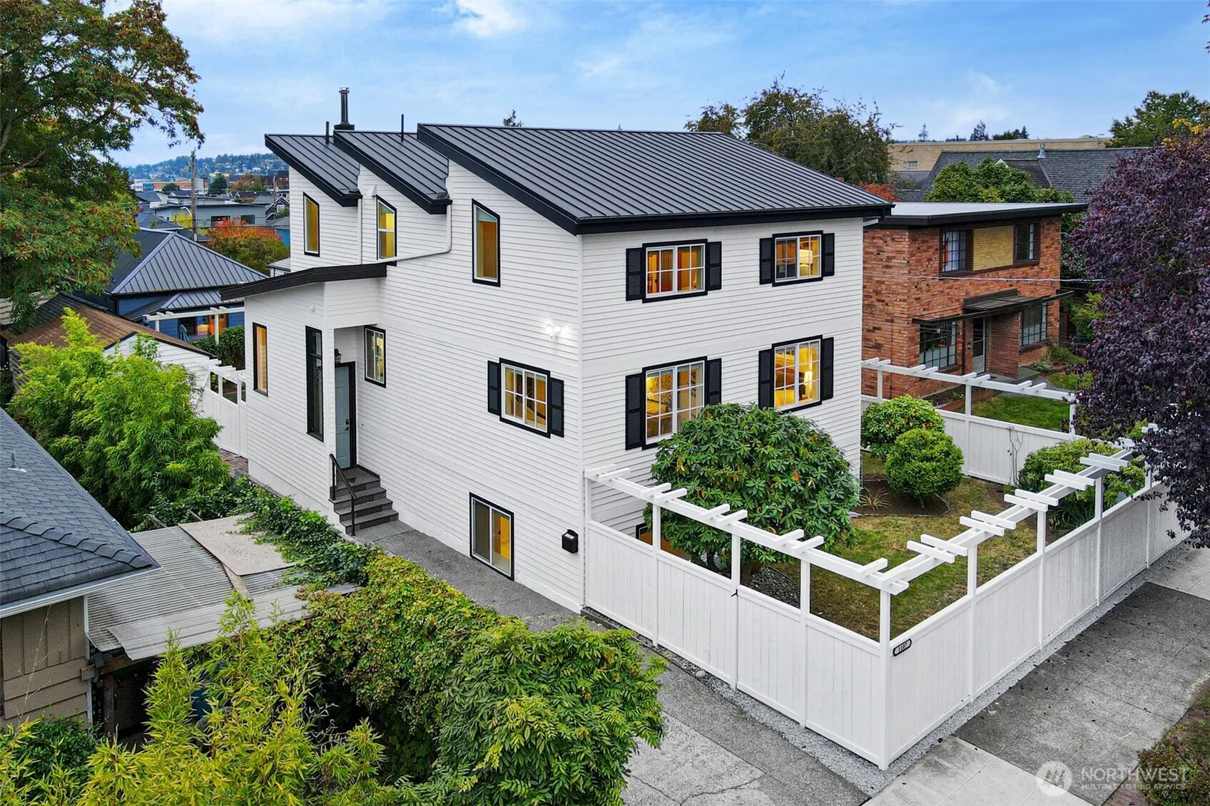 Property photo for 1107 Nw 64th Street, Seattle