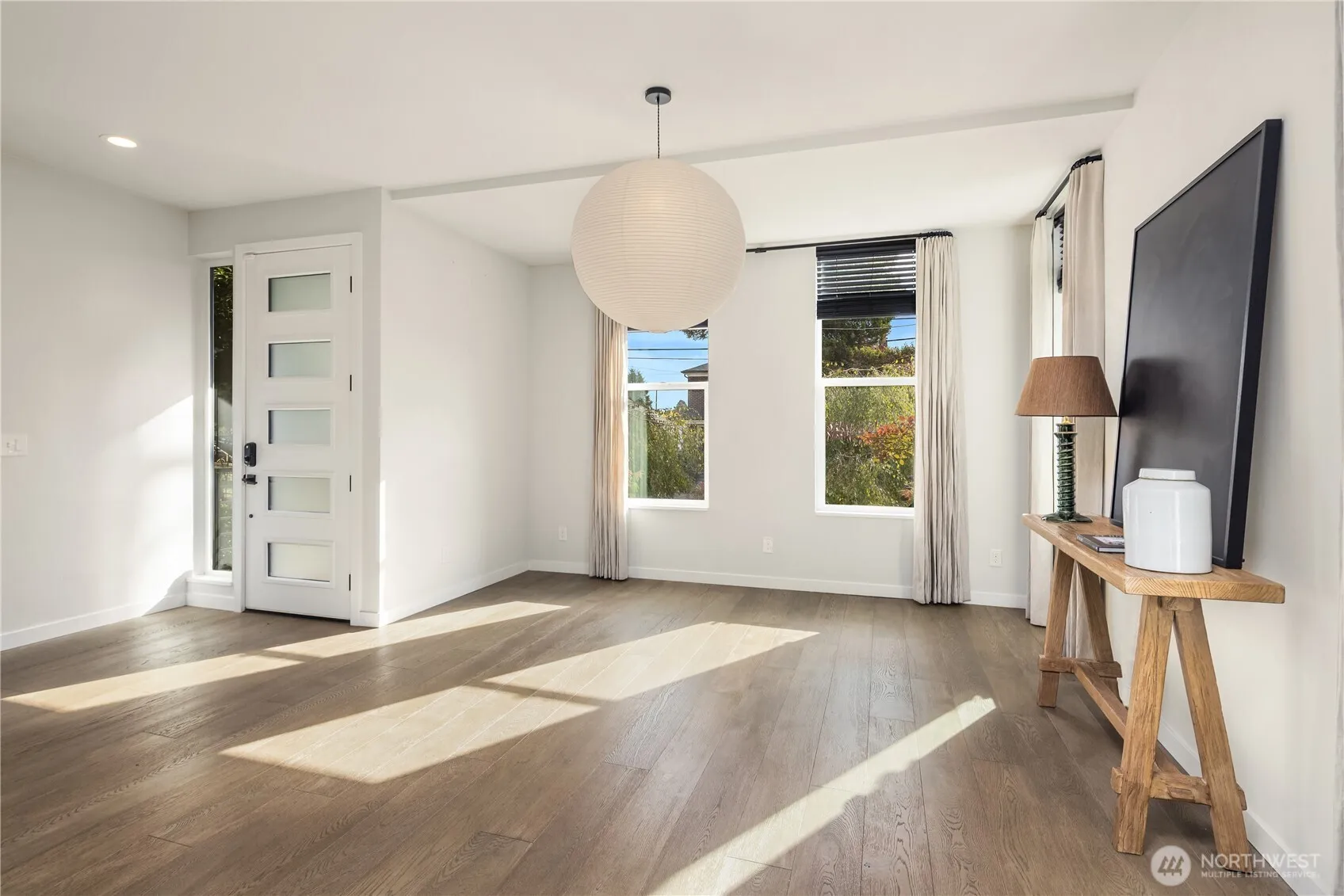 Property photo for 1826 S Lane Street, Seattle photo 4