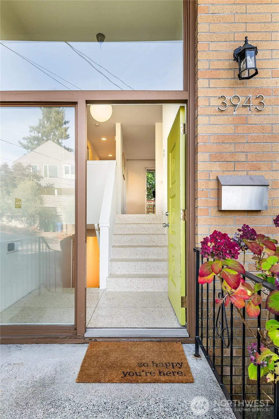 Property photo for 3943 S Lucile Street, Seattle photo 2