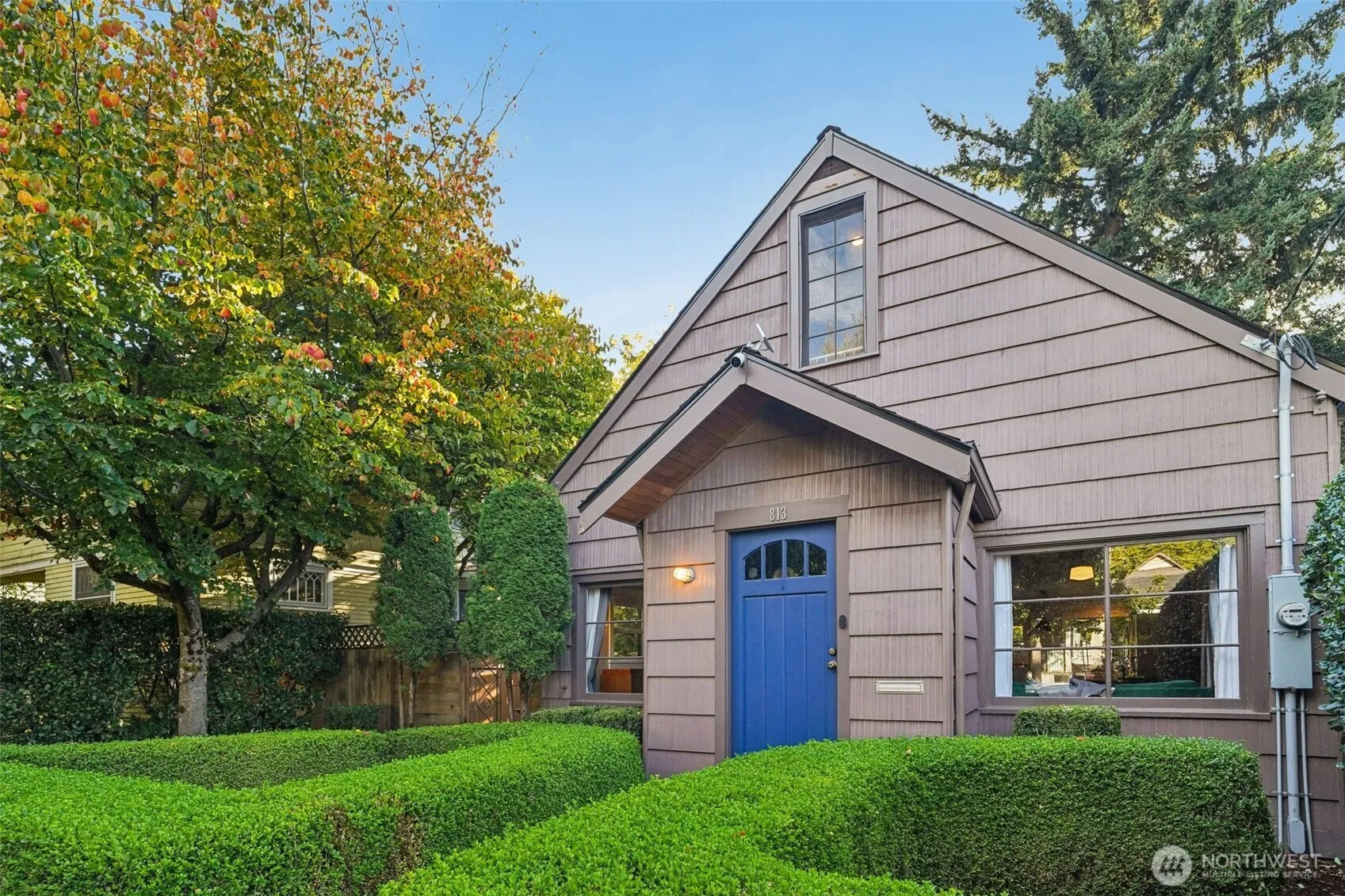 Property photo for 813 S Orcas Street, Seattle
