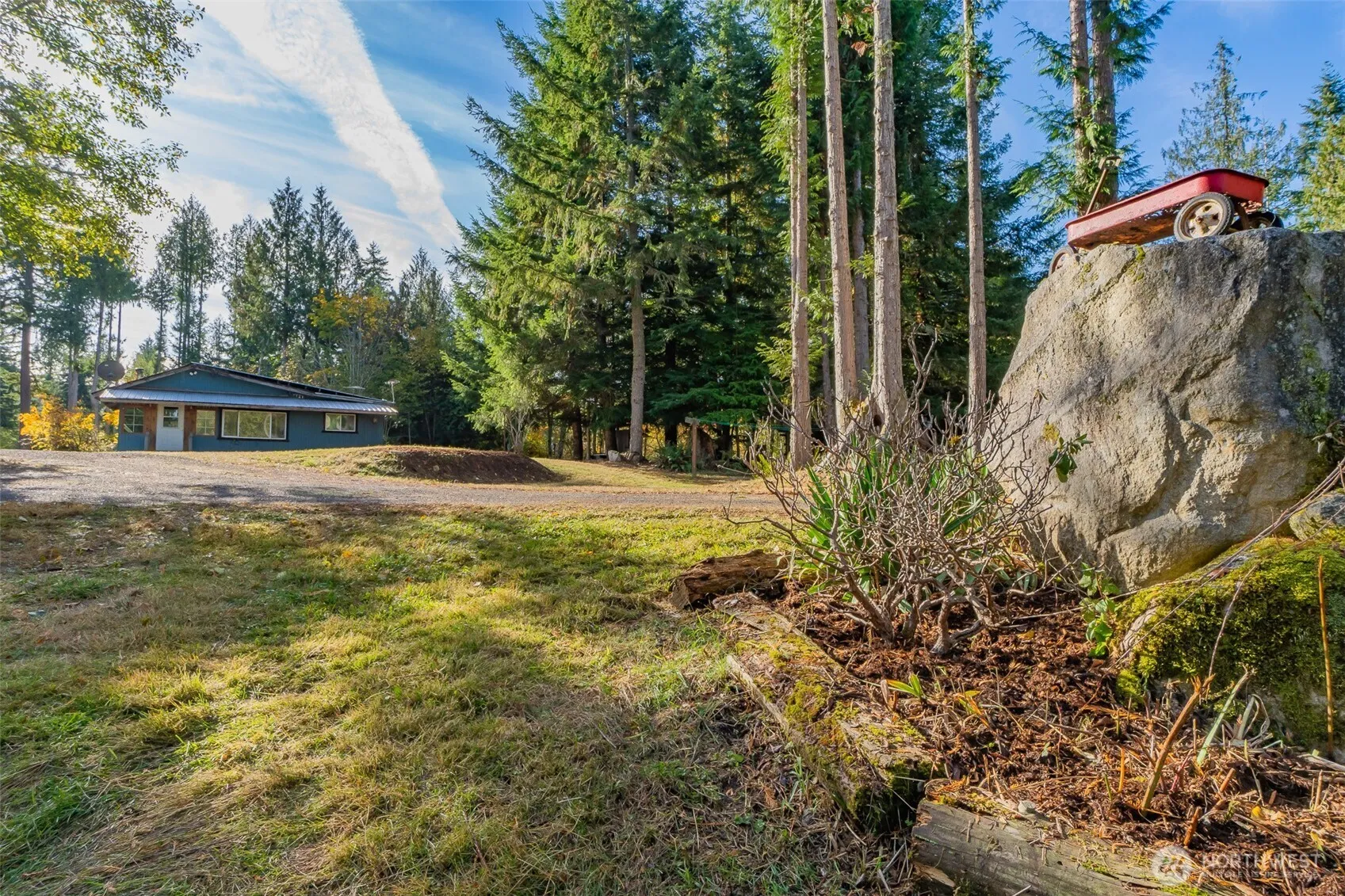 Property photo for 17328 Mulqueen Road Se, Rainier photo 3