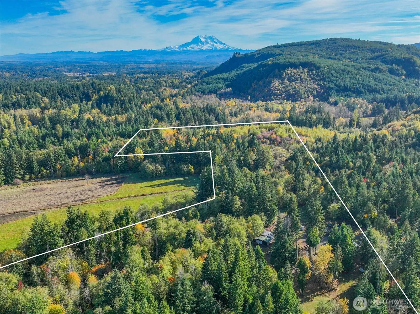 Property photo for 17328 Mulqueen Road Se, Rainier