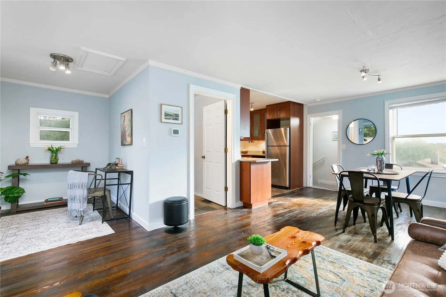 Property photo for 8816 12th Avenue S, Seattle photo 5