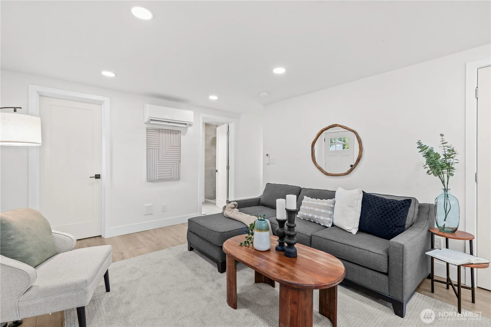 Property photo for 1540 Ne 113th Street, Seattle photo 5