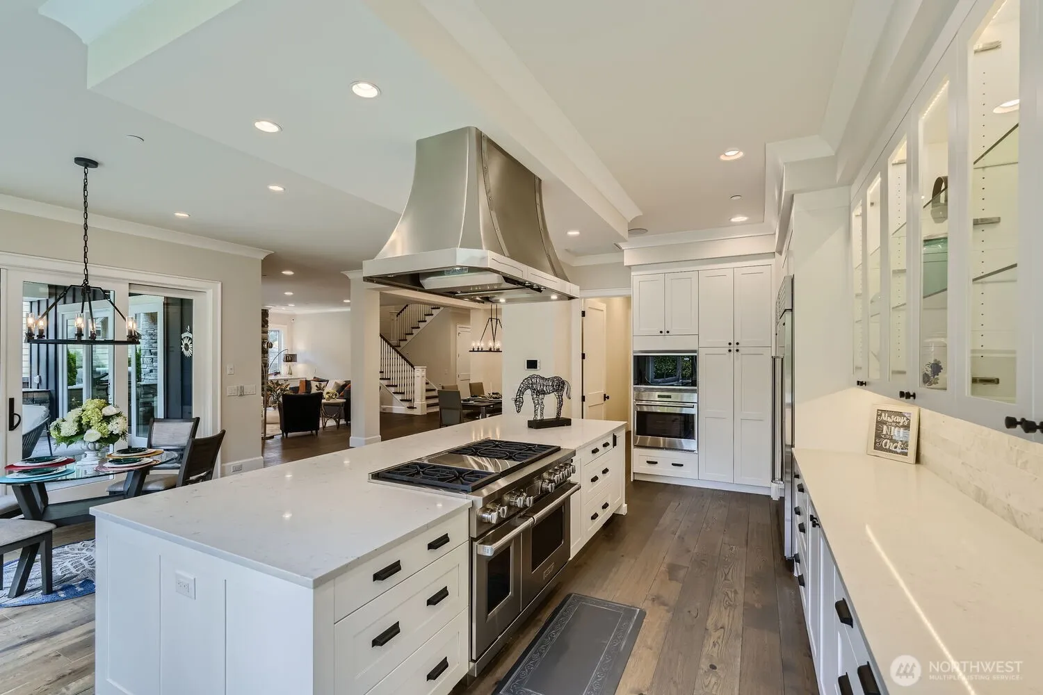Property photo for 2121 109th Avenue Se, Bellevue