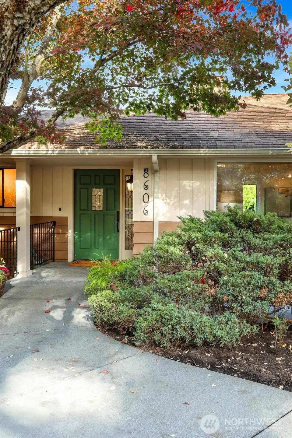 Property photo for 8606 29th Avenue Ne, Seattle