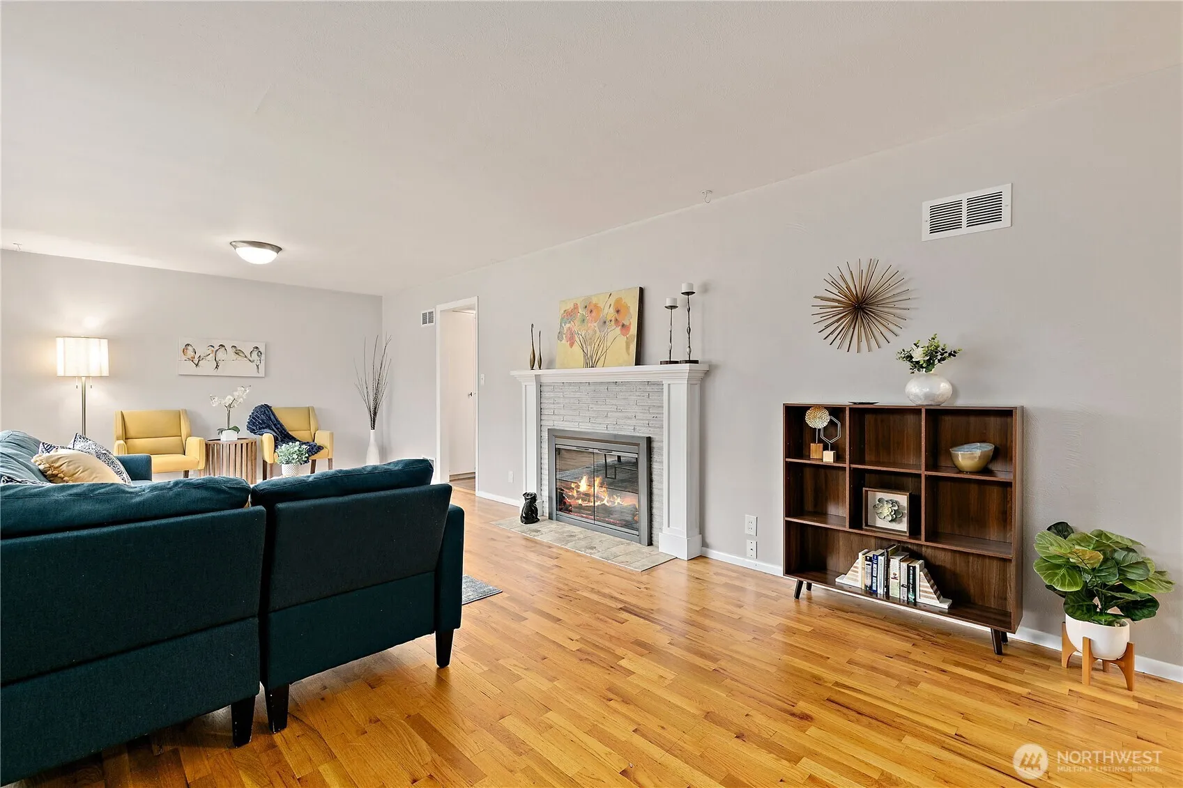 Property photo for 909 N Huson Street, Tacoma photo 4