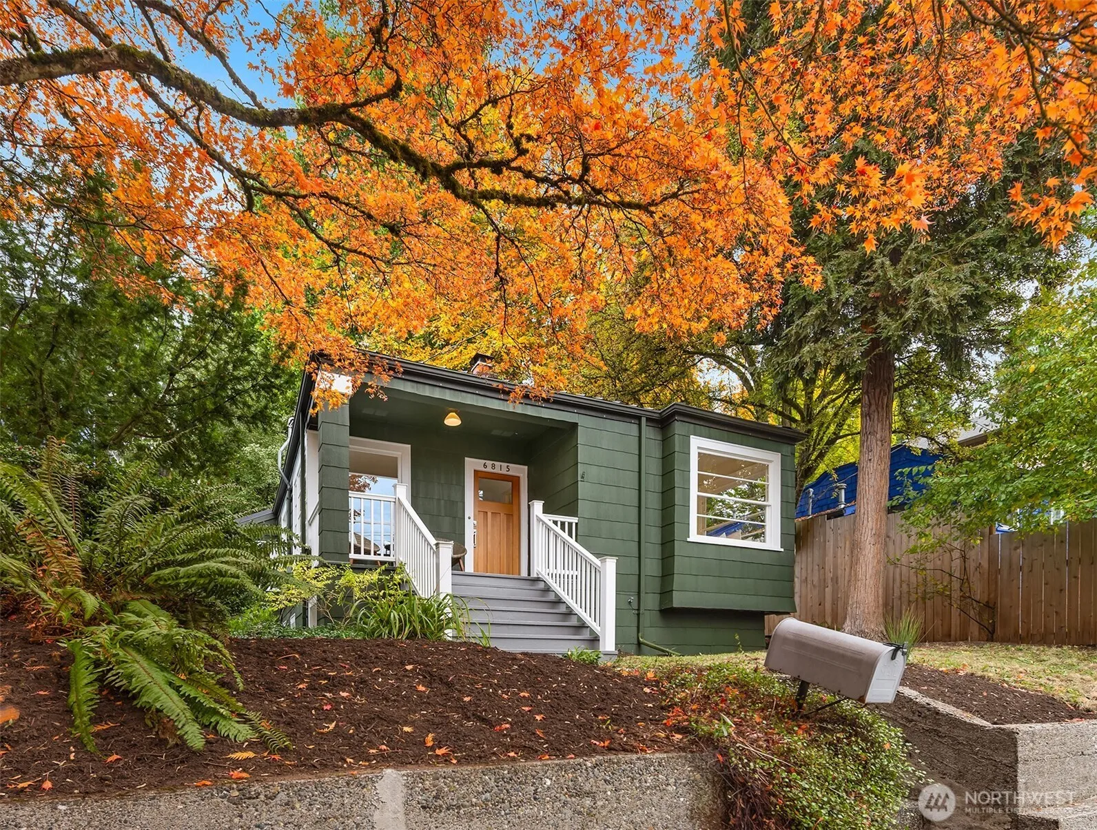 Property photo for 6815 21st Avenue Ne, Seattle photo 2
