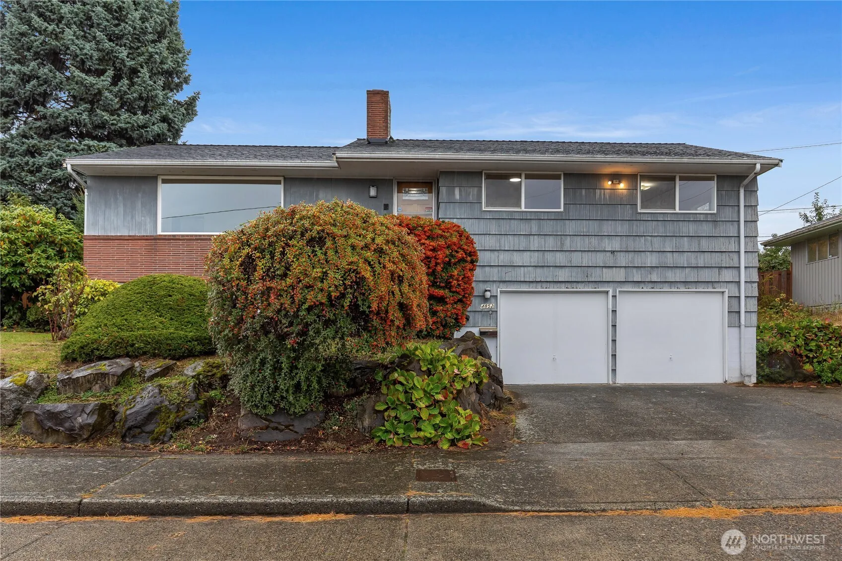 Property photo for 4852 19th Avenue S, Seattle