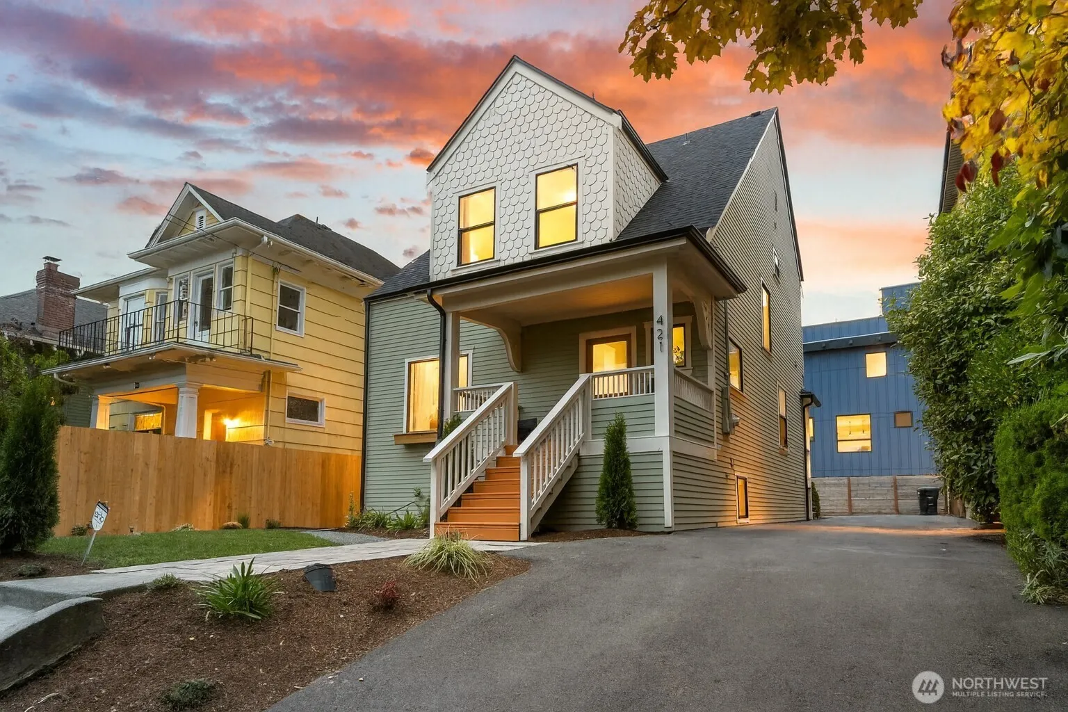 Property photo for 421 Malden Avenue E, Seattle