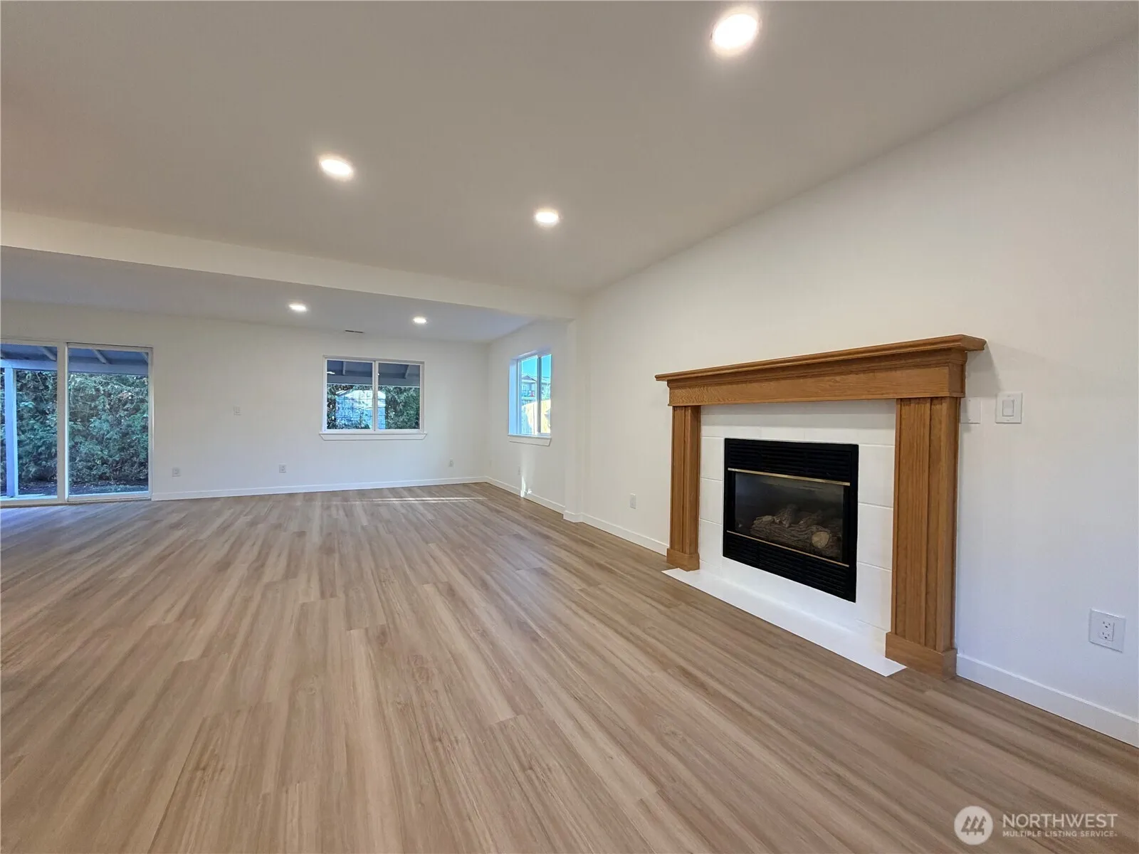 Property photo for 10120 140th Street Ct E, Puyallup photo 5