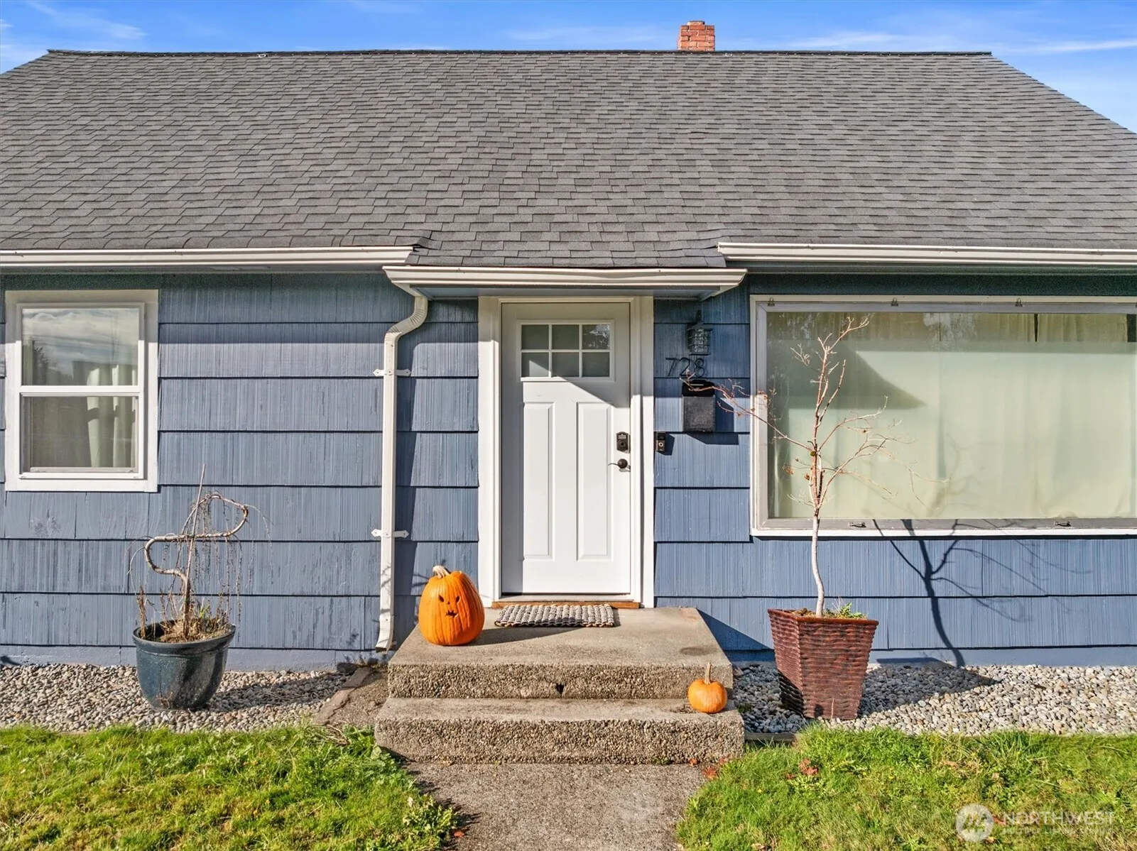 Property photo for 728 5th Street Se, Puyallup photo 3
