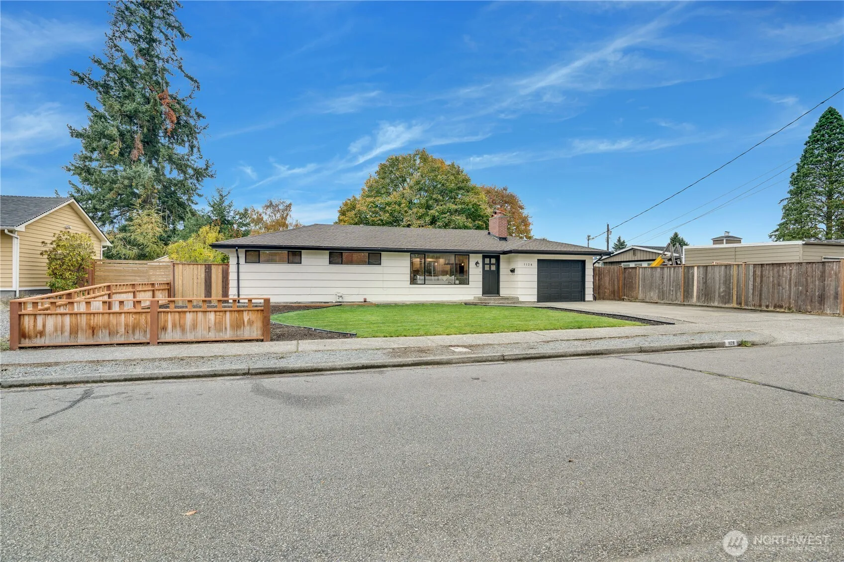 Property photo for 1128 Lenore Drive, Tacoma photo 2
