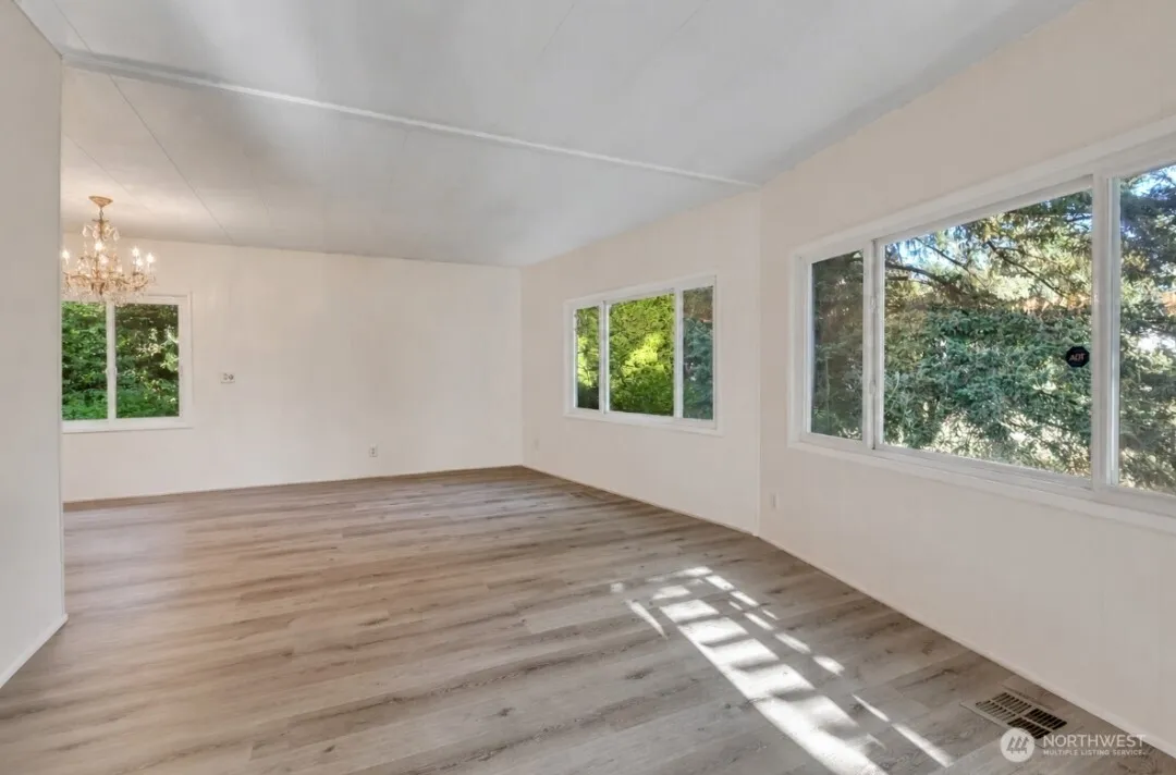 Property photo for 2500 S 370th Street #117, Federal Way photo 5