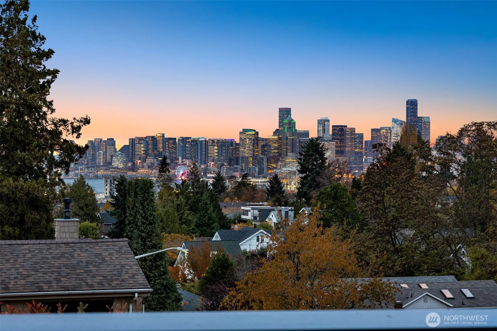 Property photo for 2103 Sw Genesee Street, Seattle photo 2
