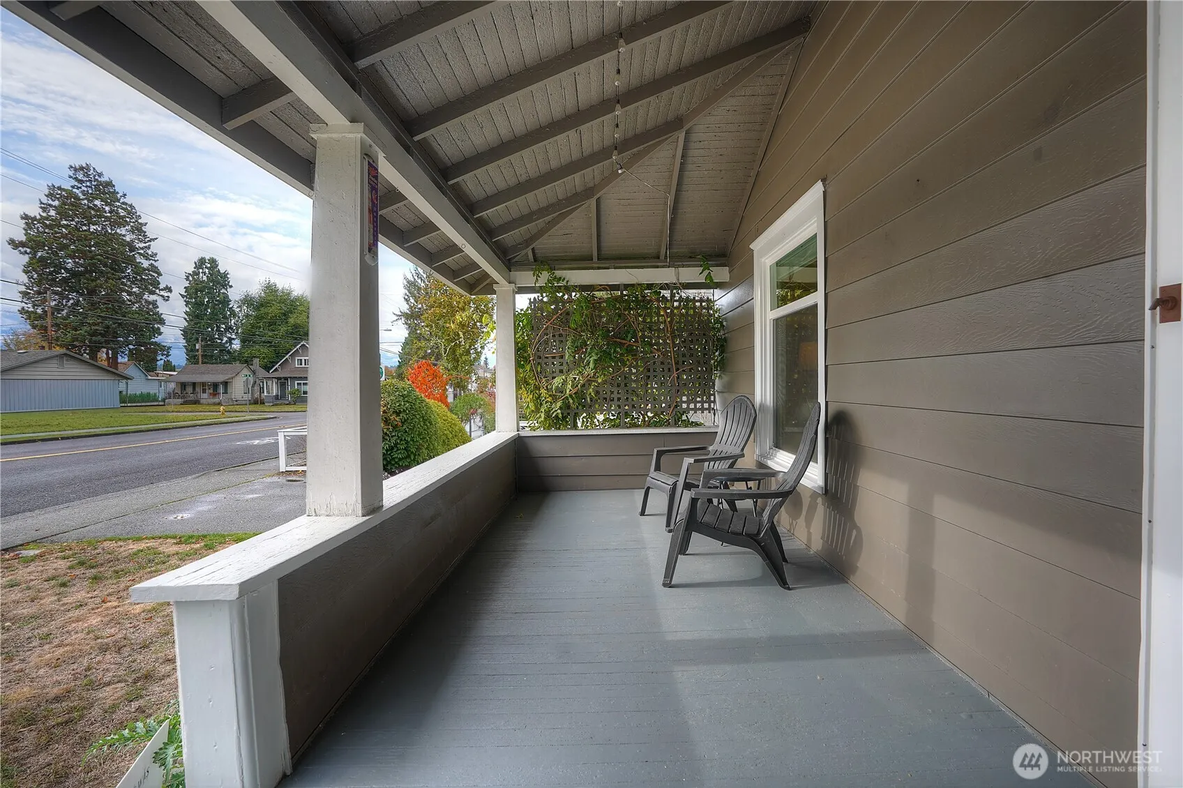Property photo for 409 5th Avenue Ne, Puyallup photo 5