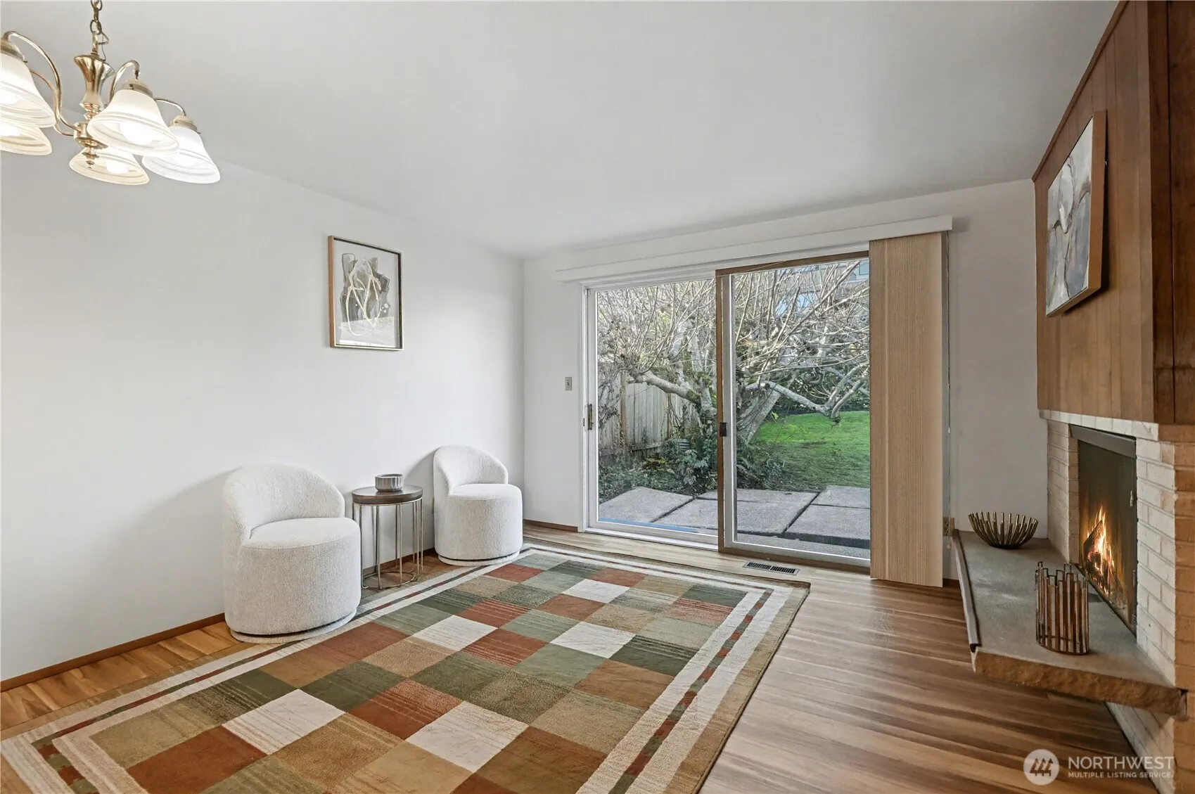 Property photo for 4927 Purdue Avenue Ne, Seattle photo 4