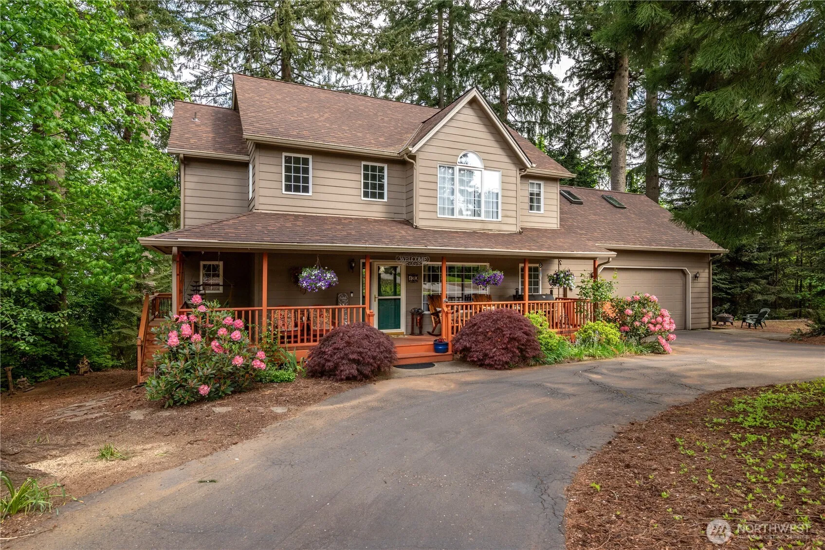 Property photo for 130 Mosswood Lane, Longview