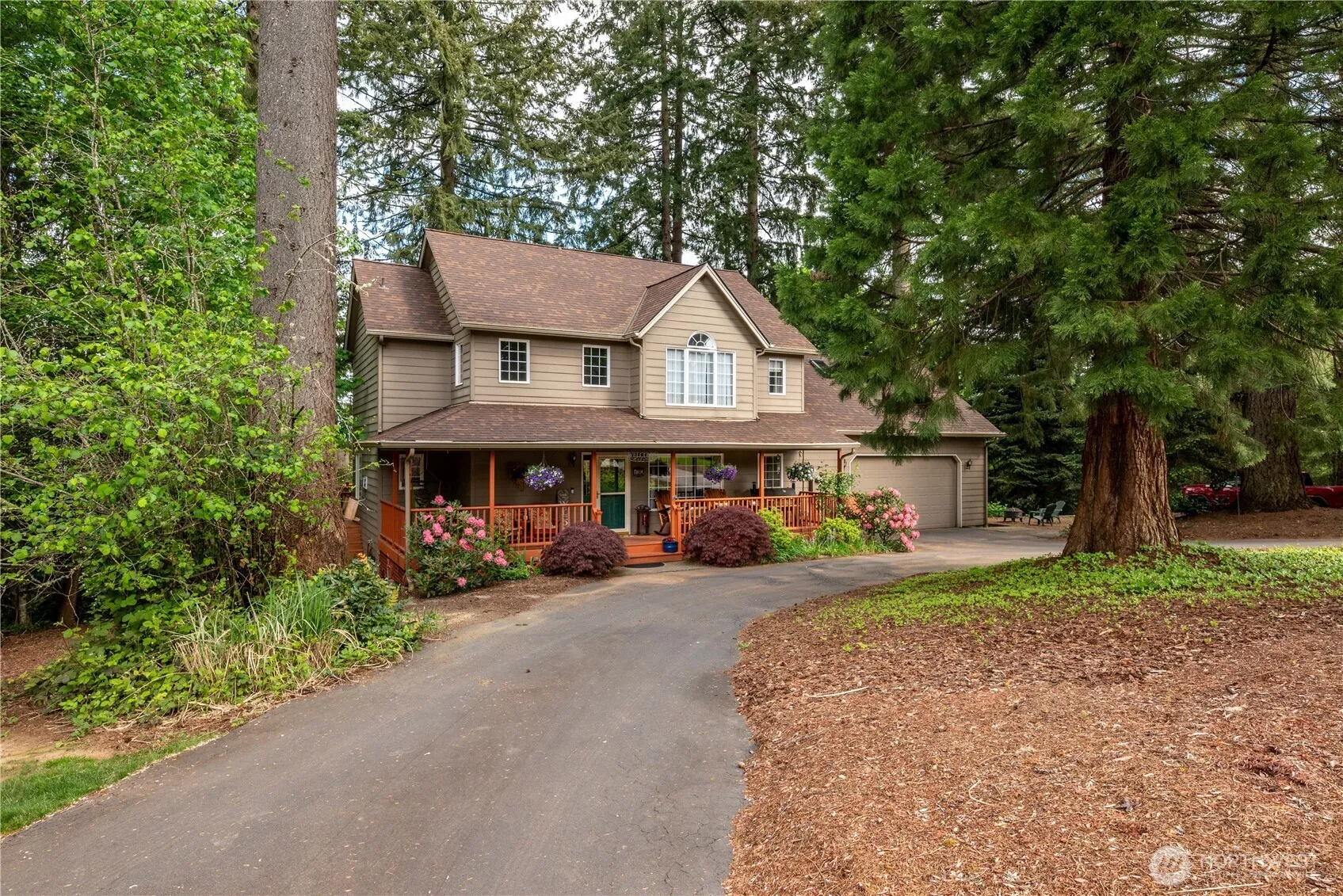 Property photo for 130 Mosswood Lane, Longview photo 3