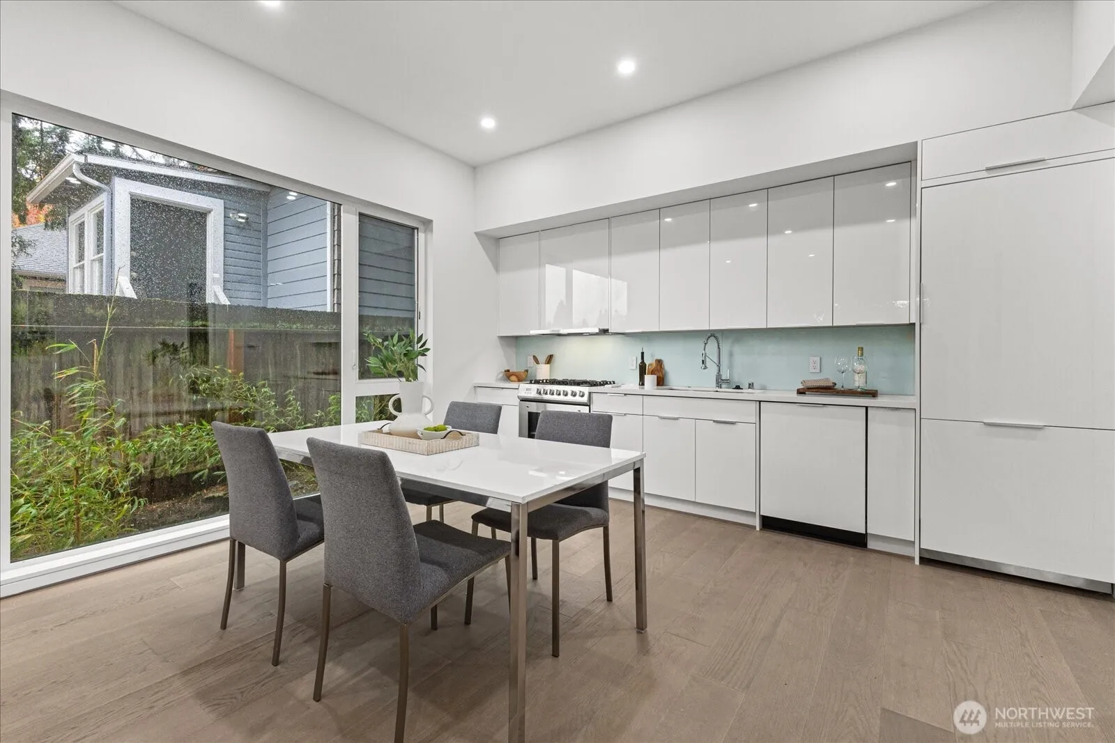 Property photo for 1114 26th Avenue #d, Seattle photo 5
