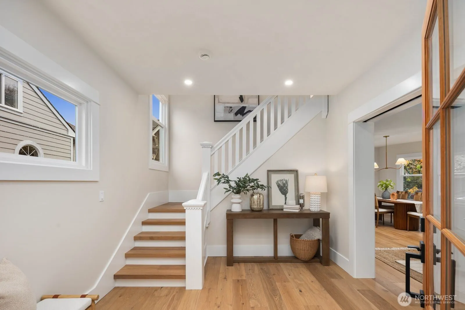 Property photo for 323 W Garfield Street, Seattle photo 5