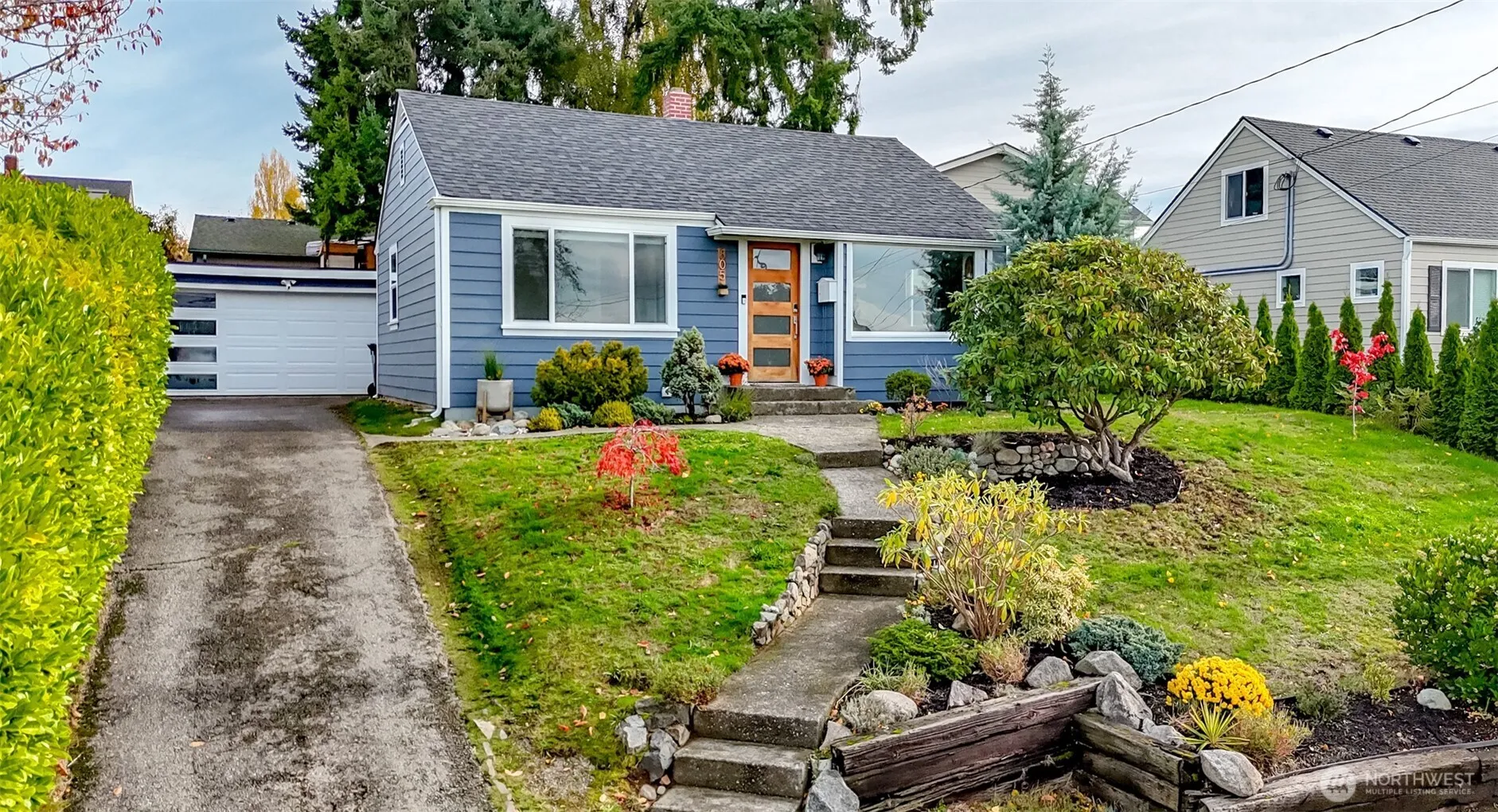 Property photo for 805 S Geiger Street, Tacoma