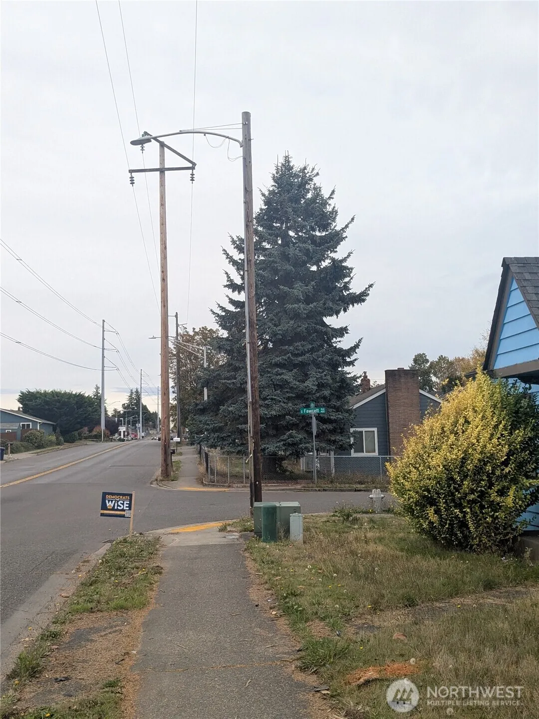 Property photo for 502 S 84t Street, Tacoma photo 2