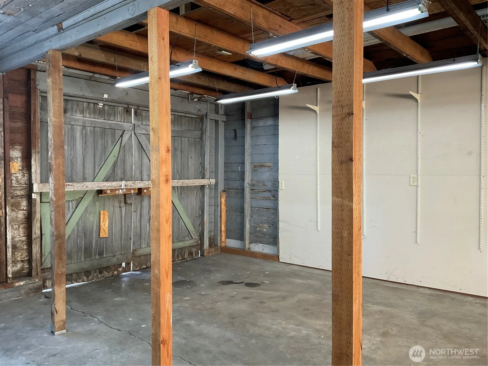 Property photo for 530 E Pioneer, Puyallup photo 5