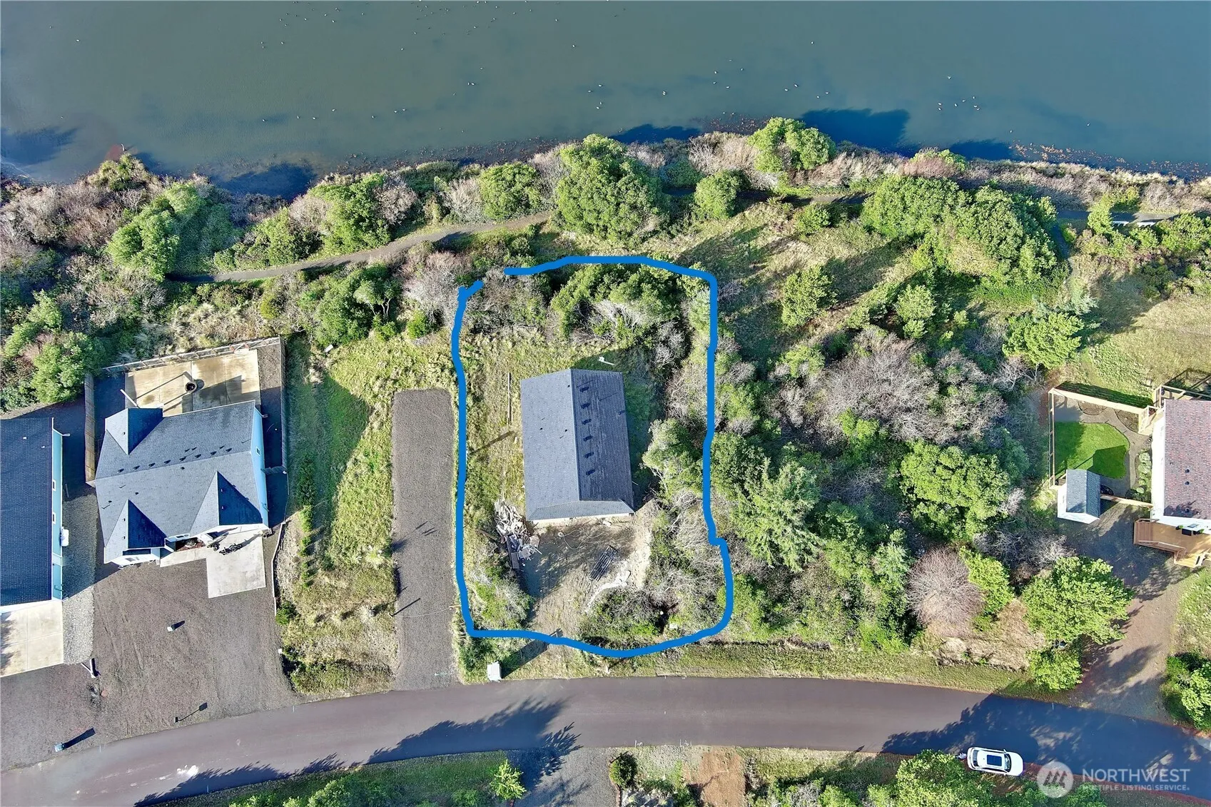 Property photo for 957 Cascade Avenue Sw, Ocean Shores photo 4
